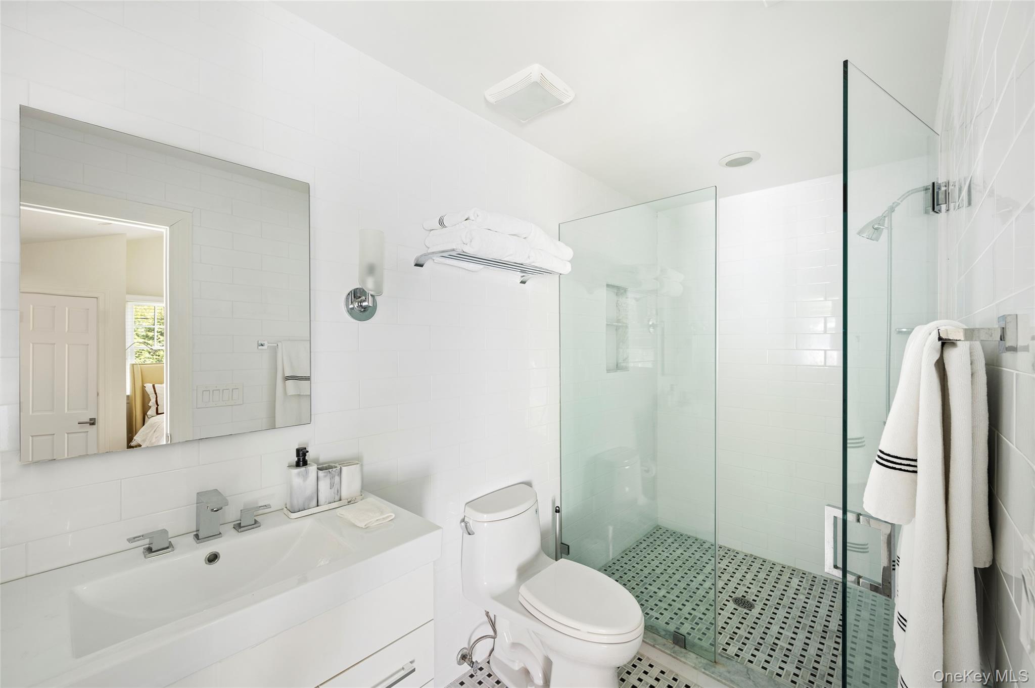 89 South Road, Westhampton Beach, NY 11978