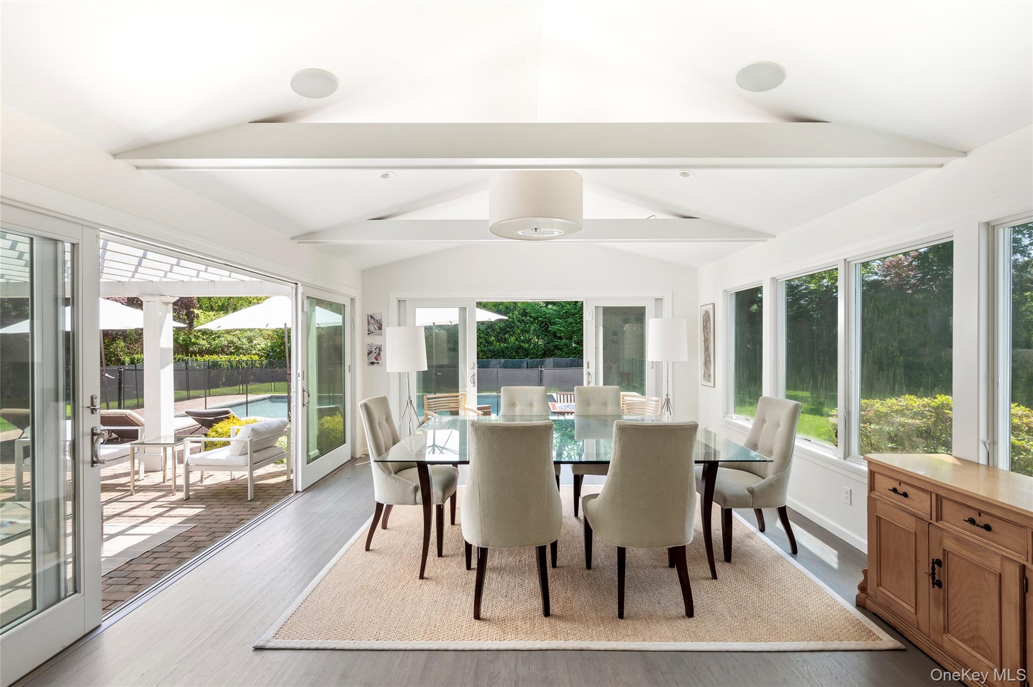 89 South Road, Westhampton Beach, NY 11978