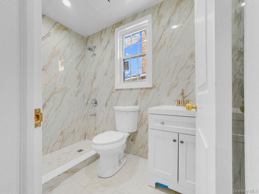 11034 214th Street, Queens Village, NY 11429