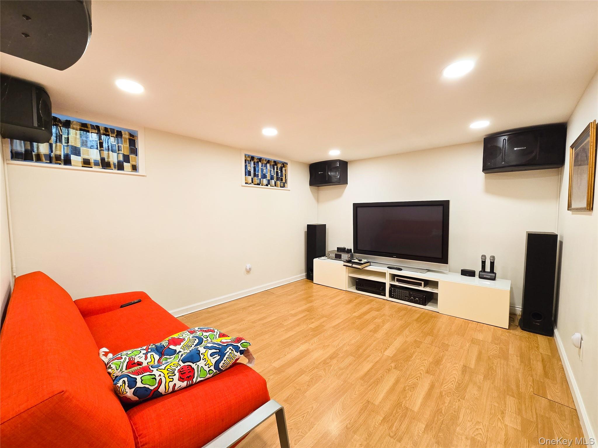 43 Fort Hill Road, Huntington, NY 11743