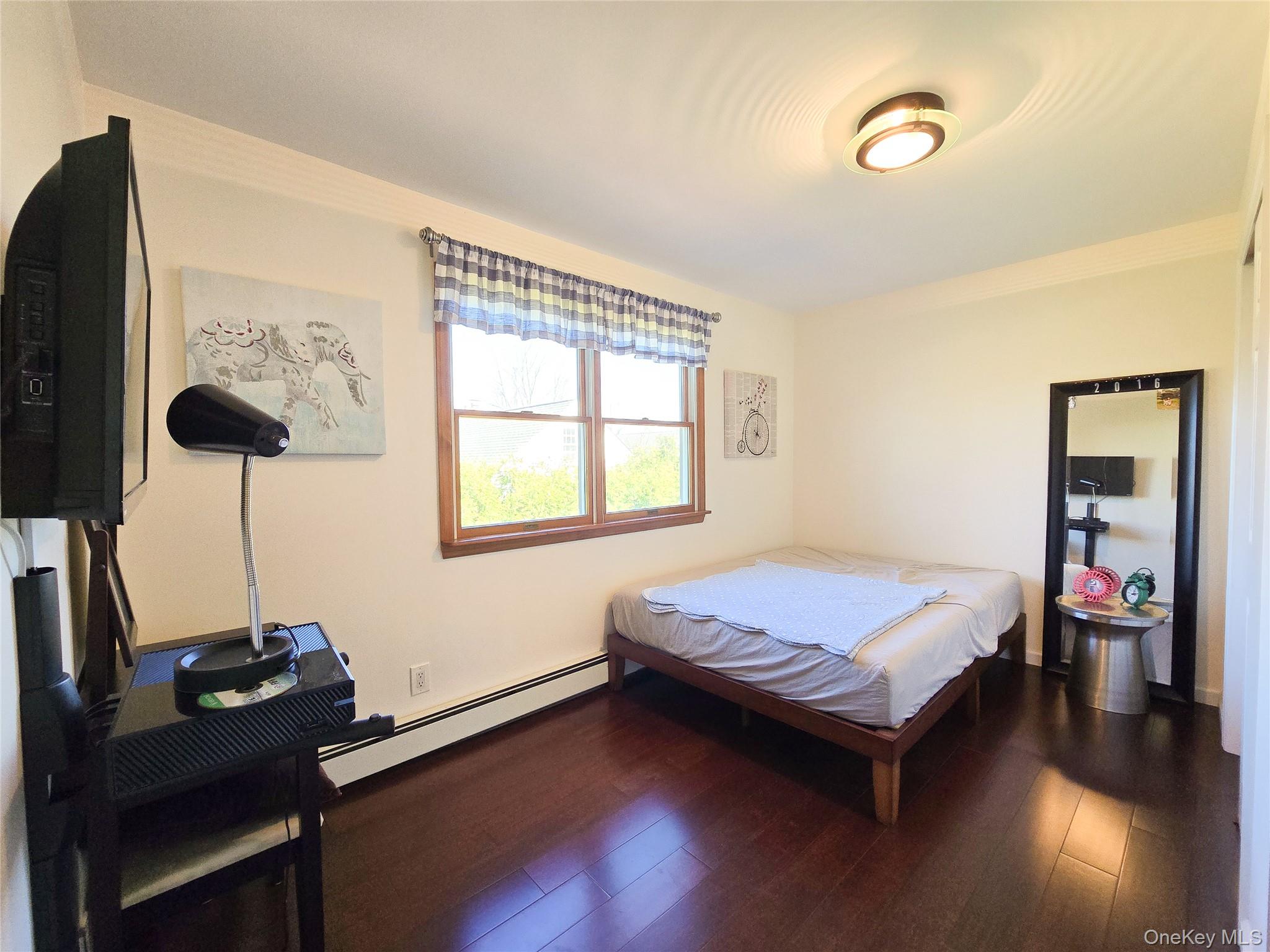 43 Fort Hill Road, Huntington, NY 11743