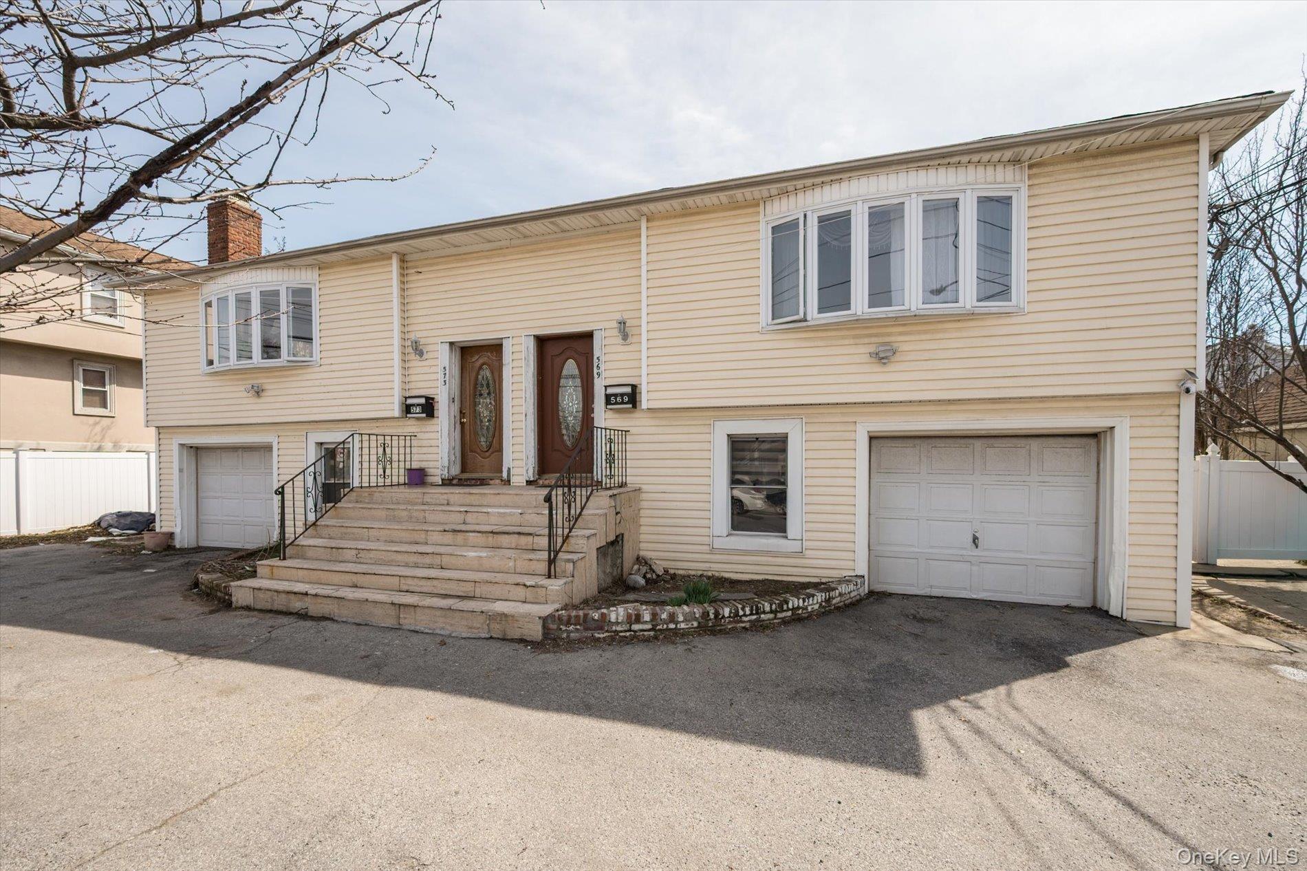 569 Peninsula Boulevard, Cedarhurst, NY 11516