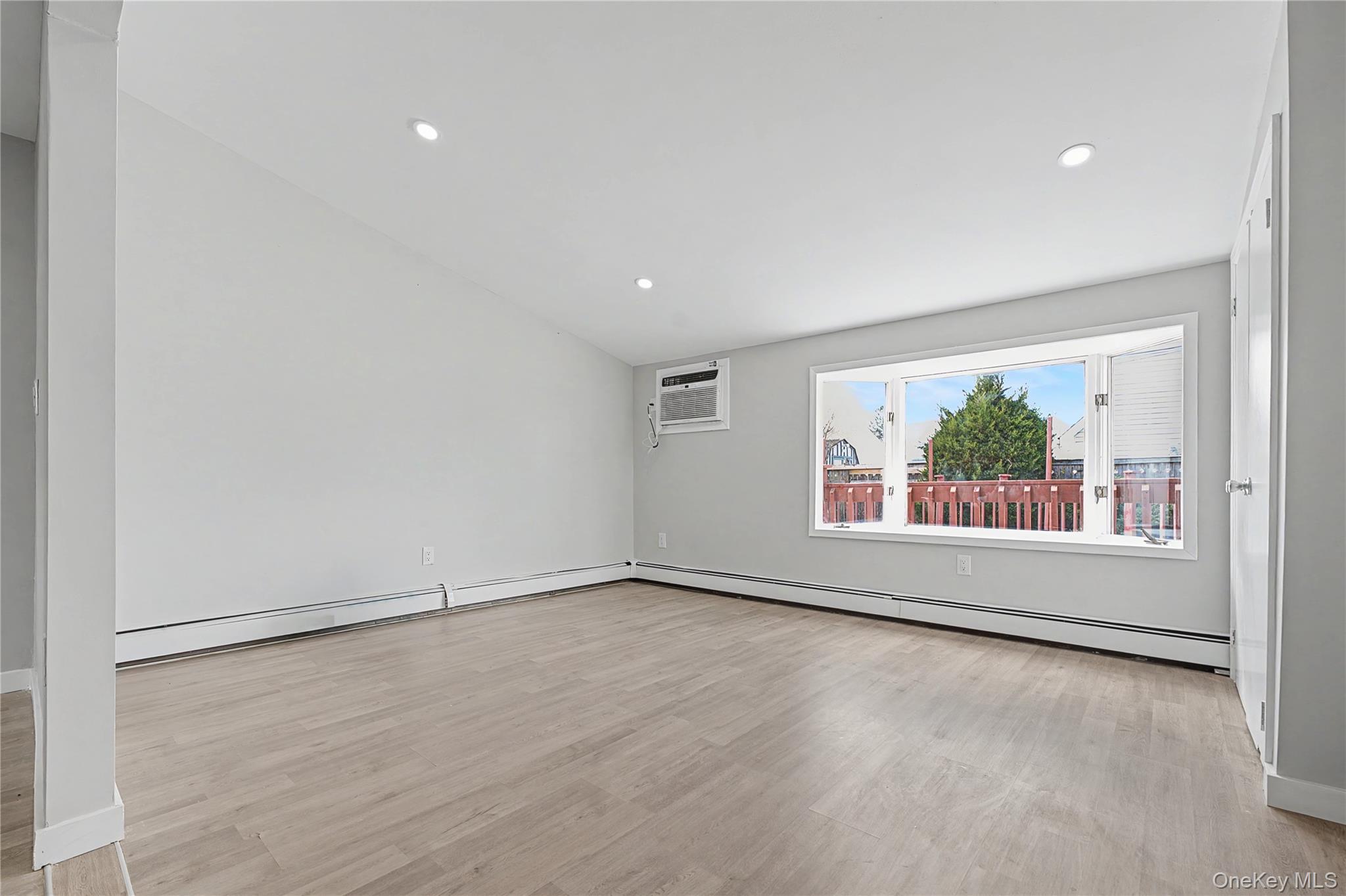 37 Fork Lane, Hicksville, NY 11801