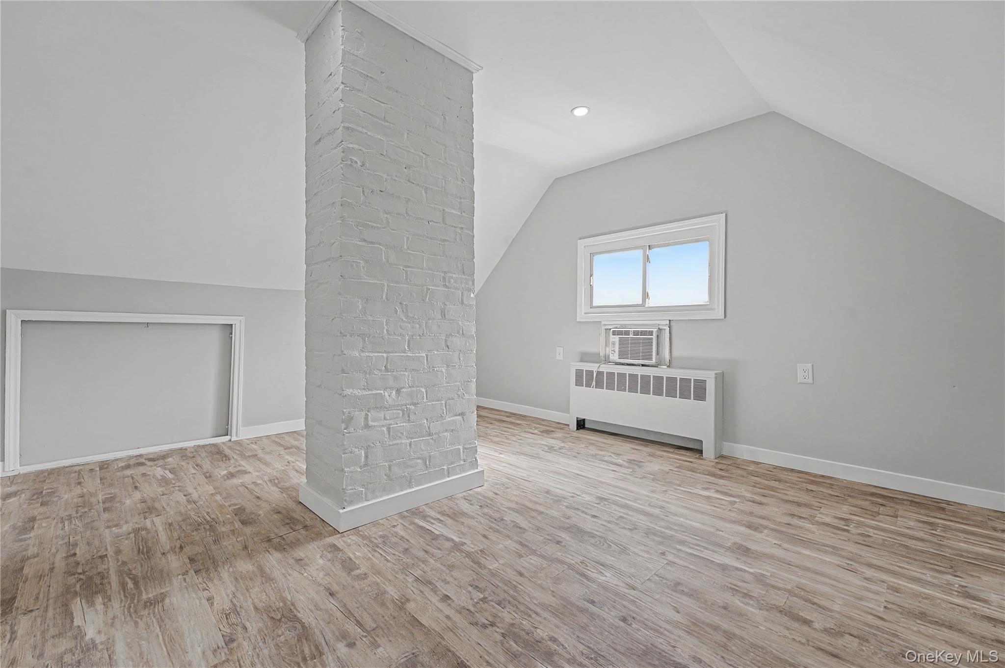 37 Fork Lane, Hicksville, NY 11801