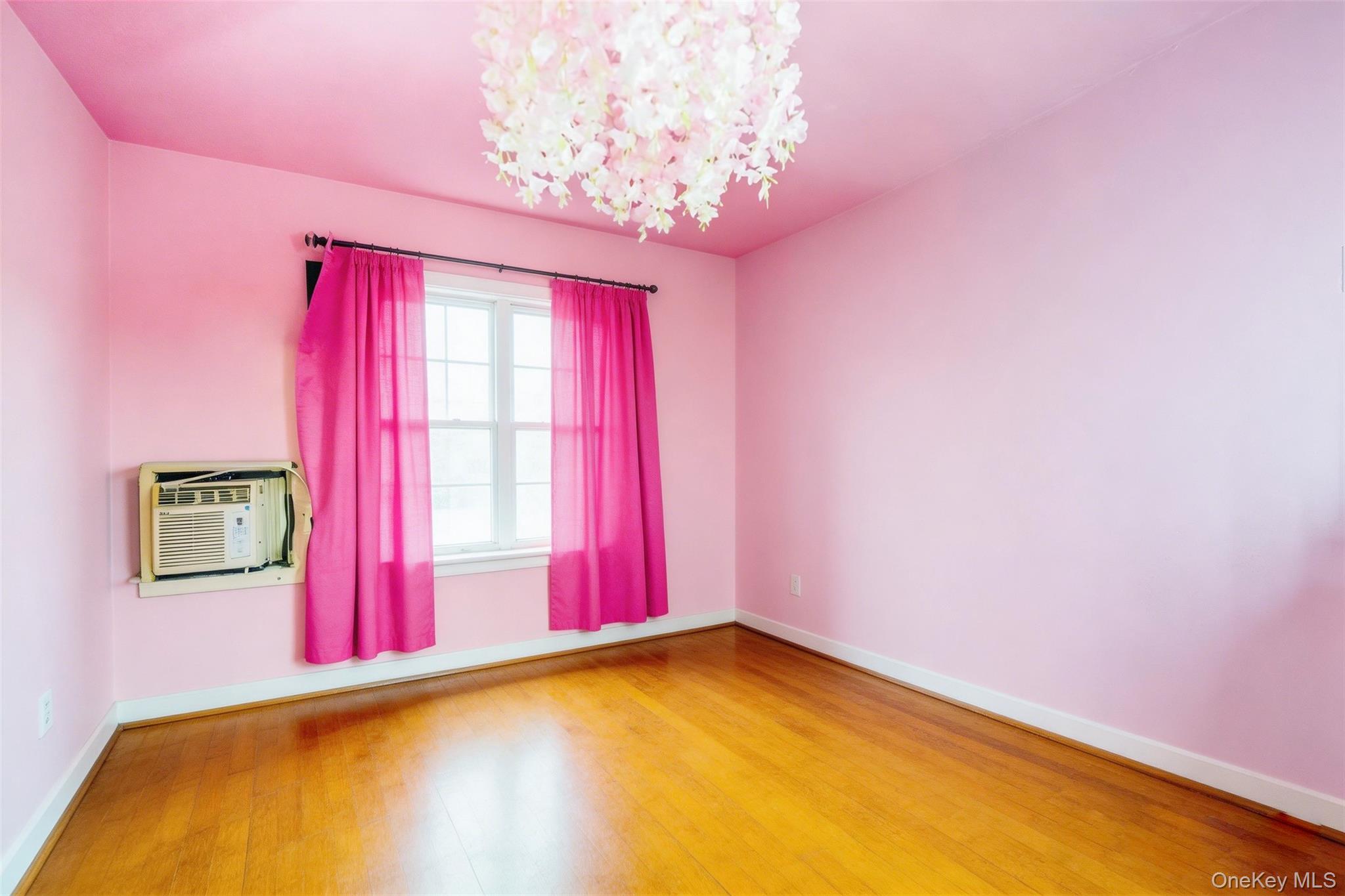 3214 Rawlins Avenue, Bronx, NY 10465