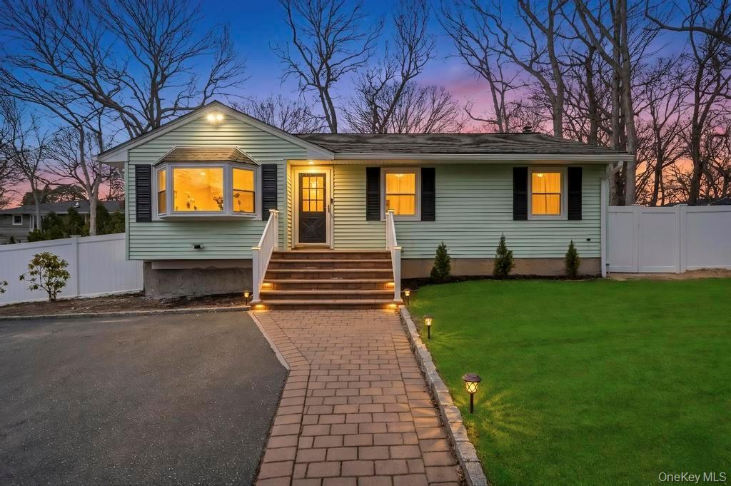 21 Garden Street, Centereach, NY 11720