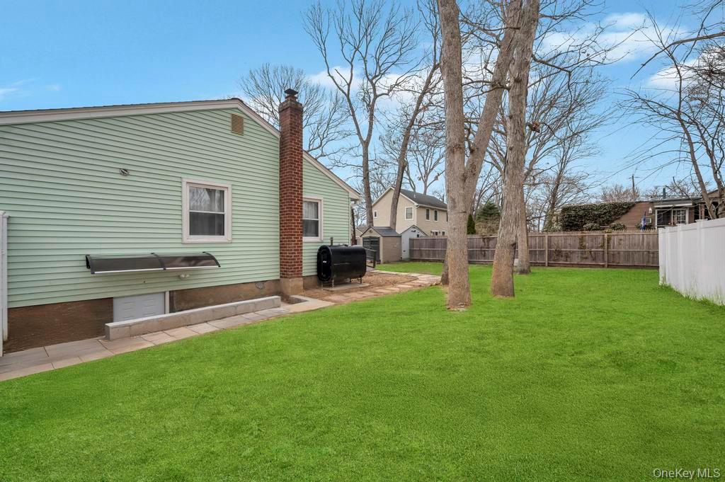 21 Garden Street, Centereach, NY 11720