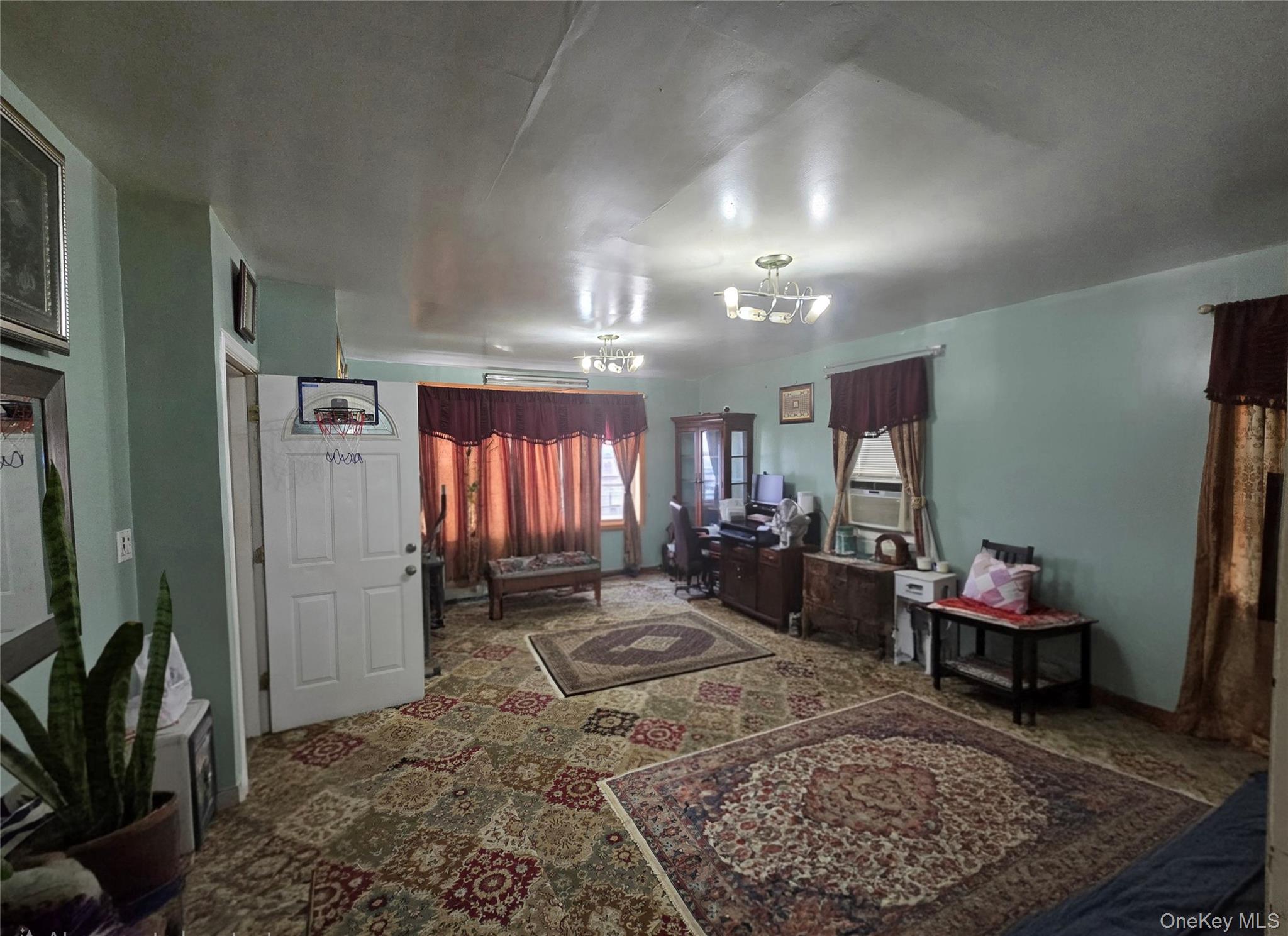 14706 15th Drive, Whitestone, NY 11357