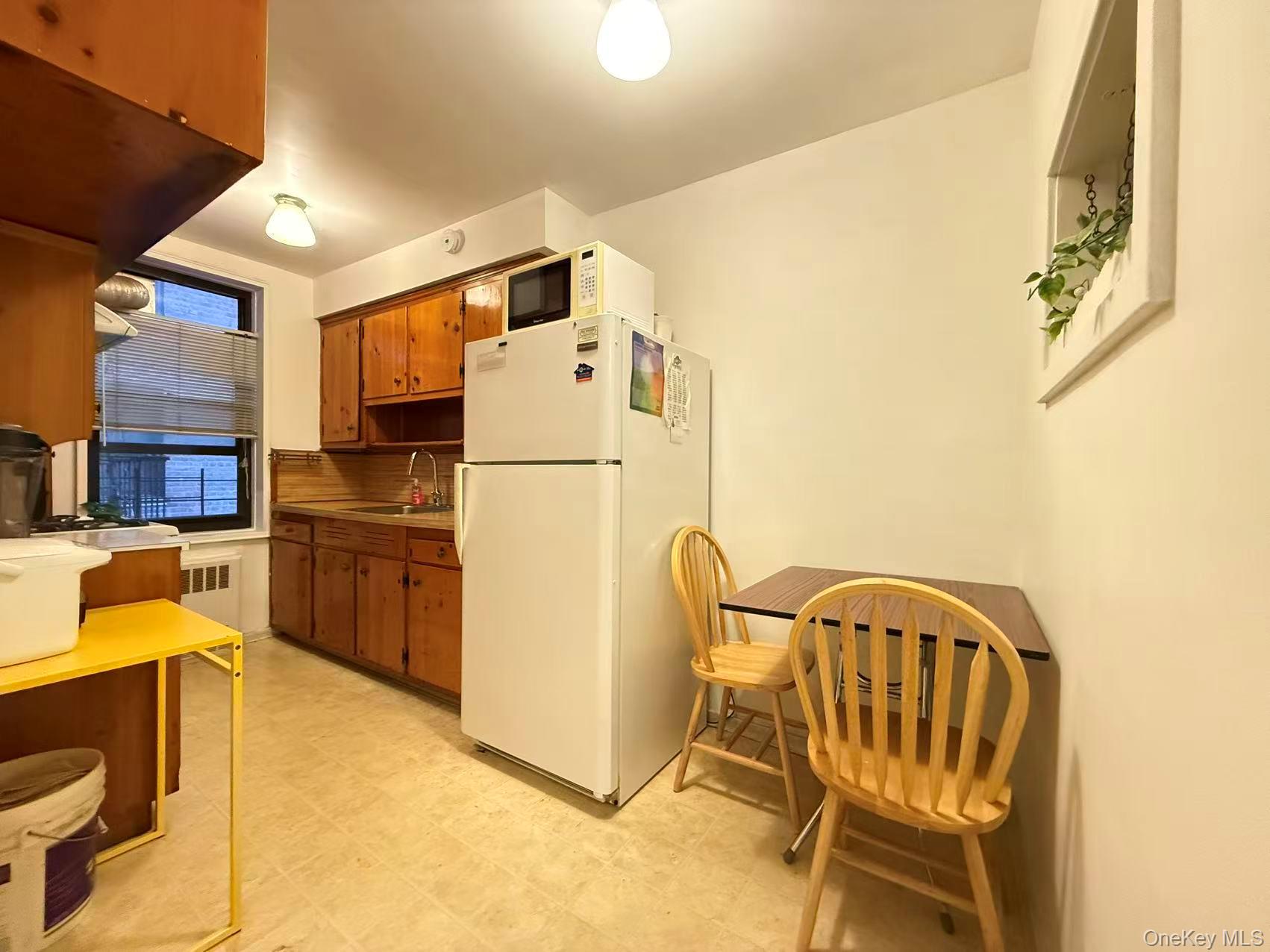 38-15 149 Street # 2D, Flushing, NY 11354