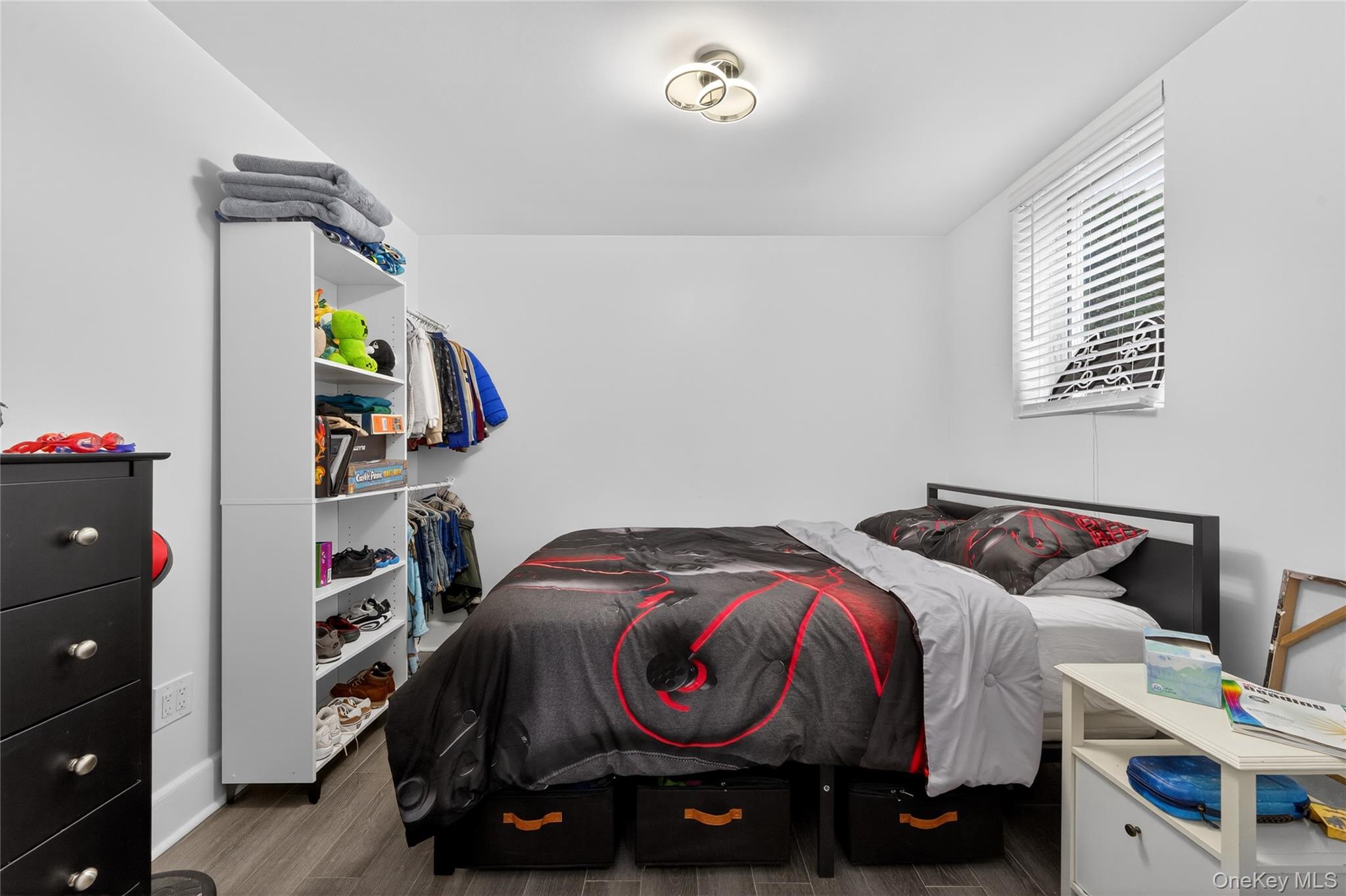 2033 Hering Avenue, Bronx, NY 10461