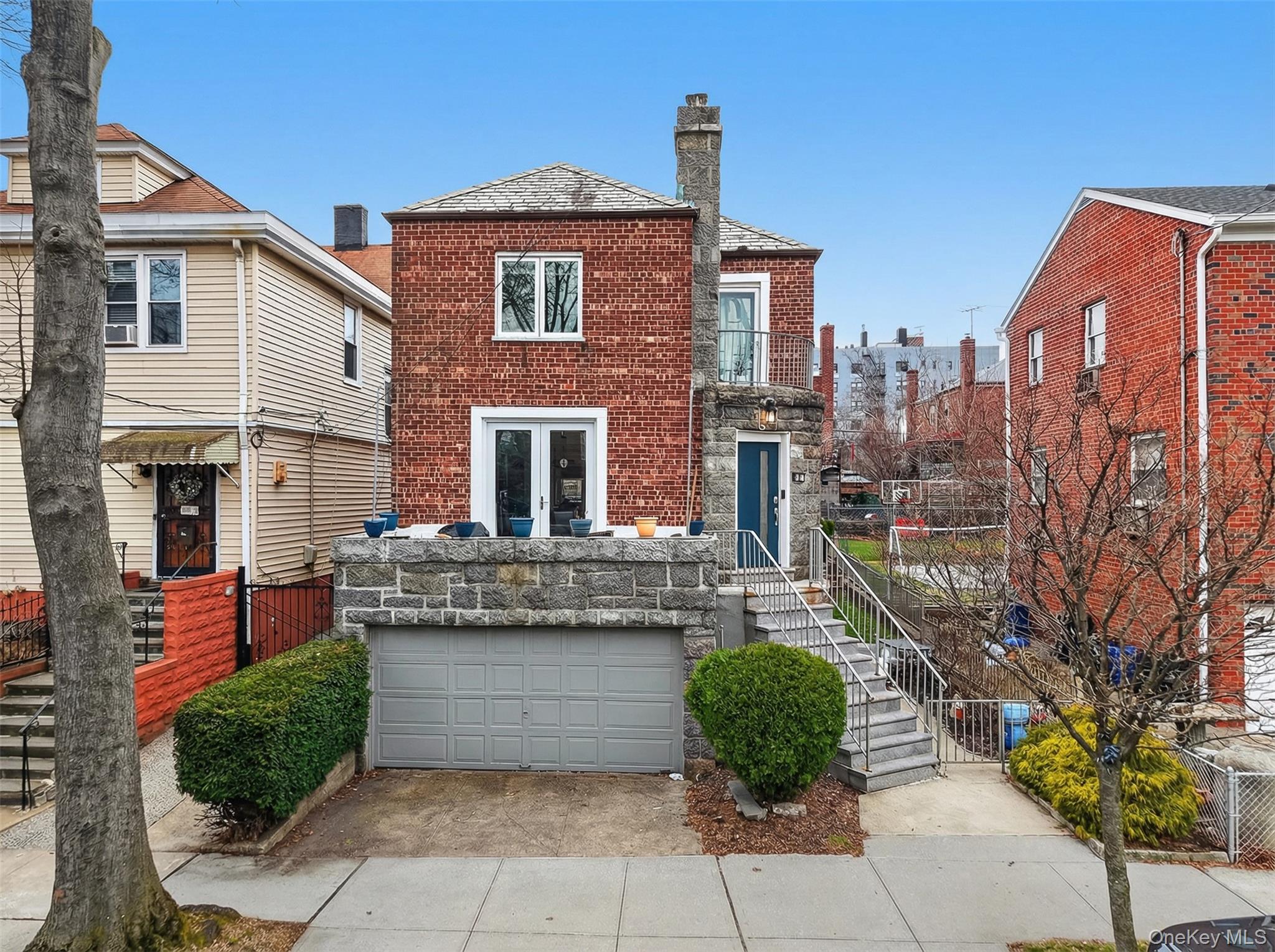 2033 Hering Avenue, Bronx, NY 10461