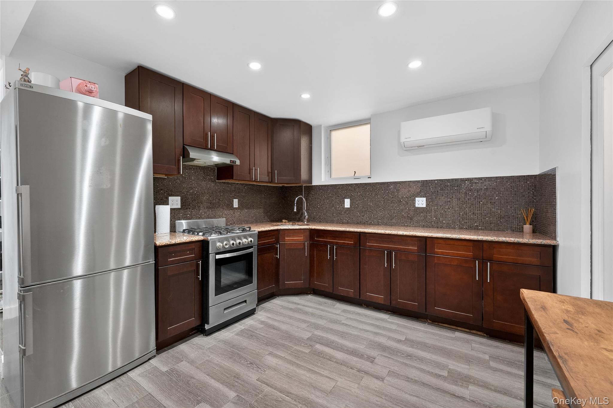 2033 Hering Avenue, Bronx, NY 10461