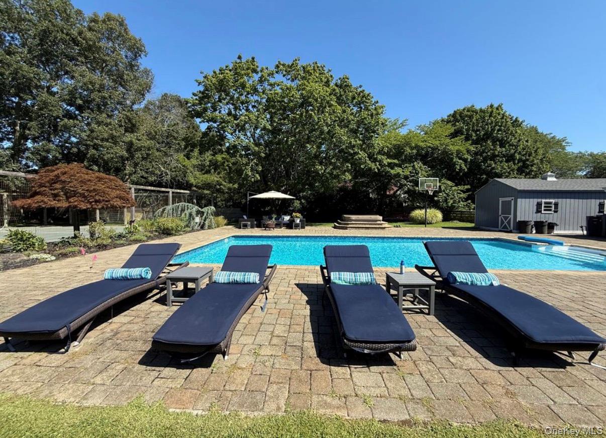 9 Old Mill Lane, Remsenburg, NY 11960