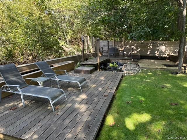 9 Old Mill Lane, Remsenburg, NY 11960