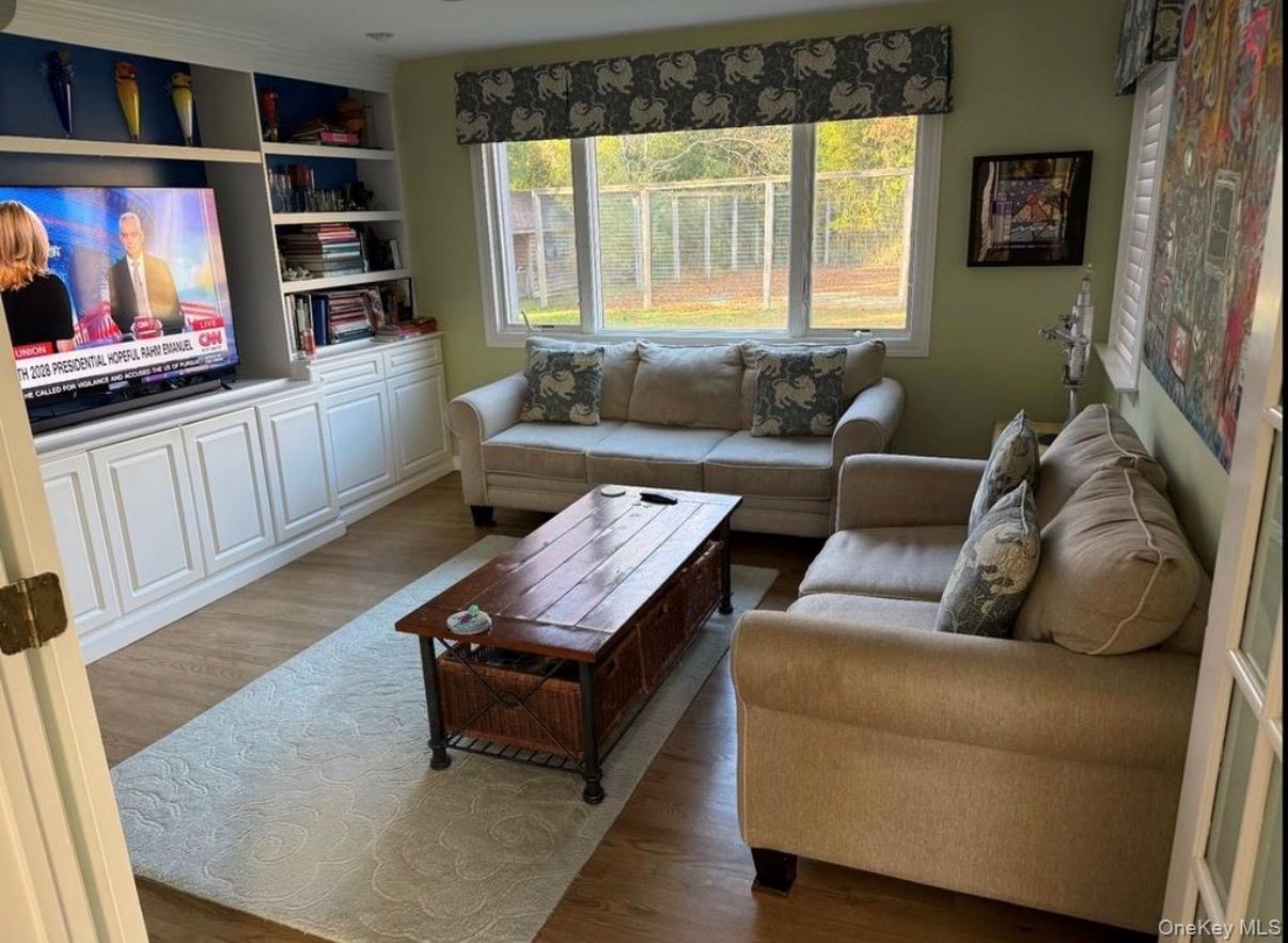 9 Old Mill Lane, Remsenburg, NY 11960