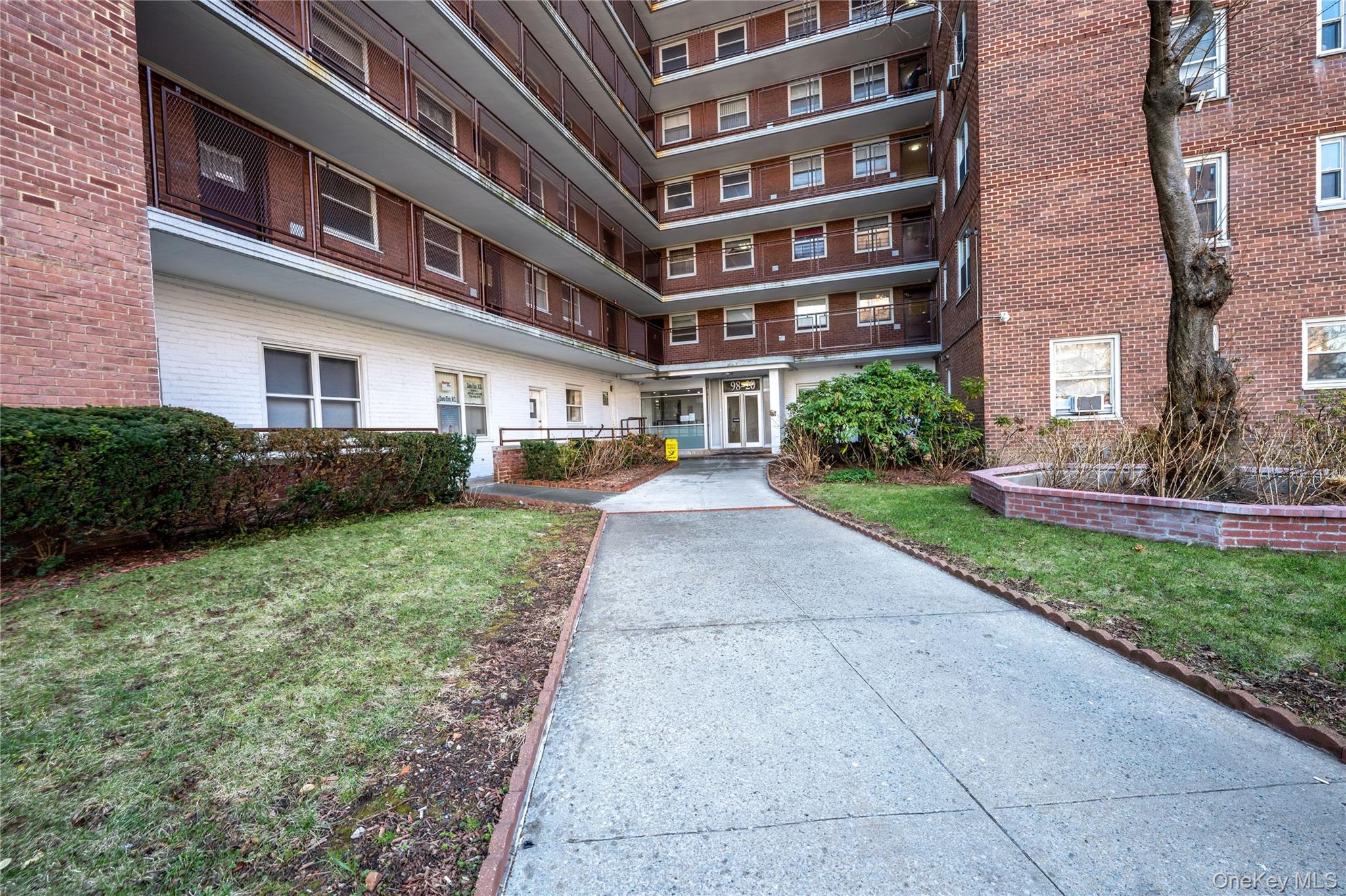 9820 62nd Drive # 8F, Rego Park, NY 11374