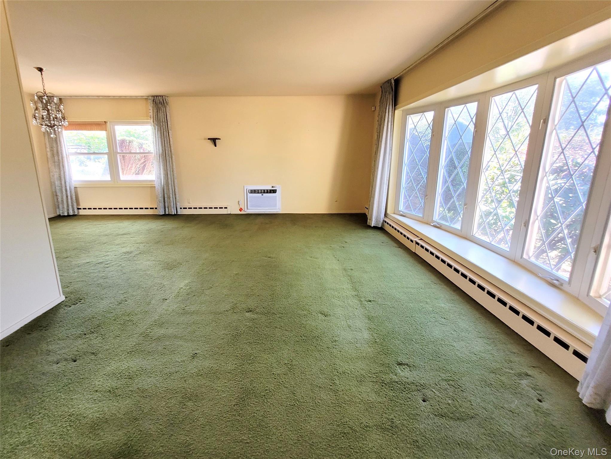 1474 Stephen Marc Lane, East Meadow, NY 11554