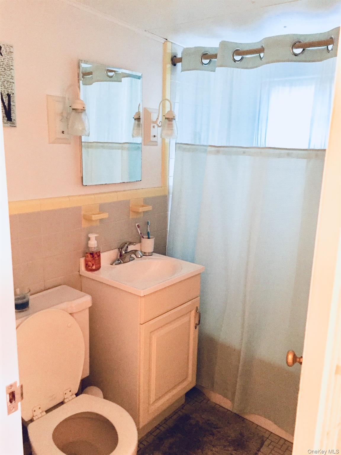 7 Harborview, Stony Brook, NY 11790