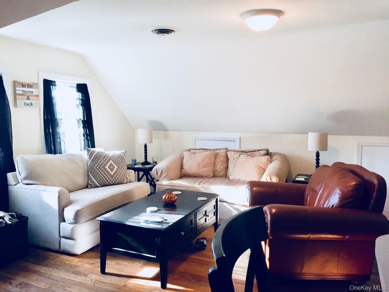 7 Harborview, Stony Brook, NY 11790