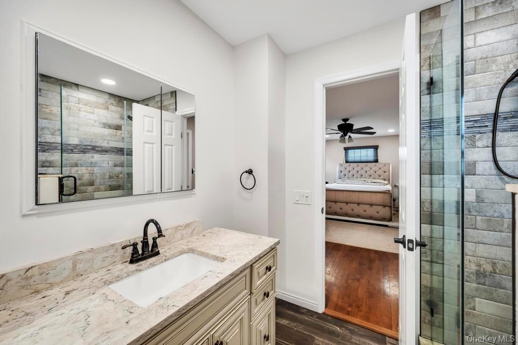 30 County Line Road, Farmingdale, NY 11735