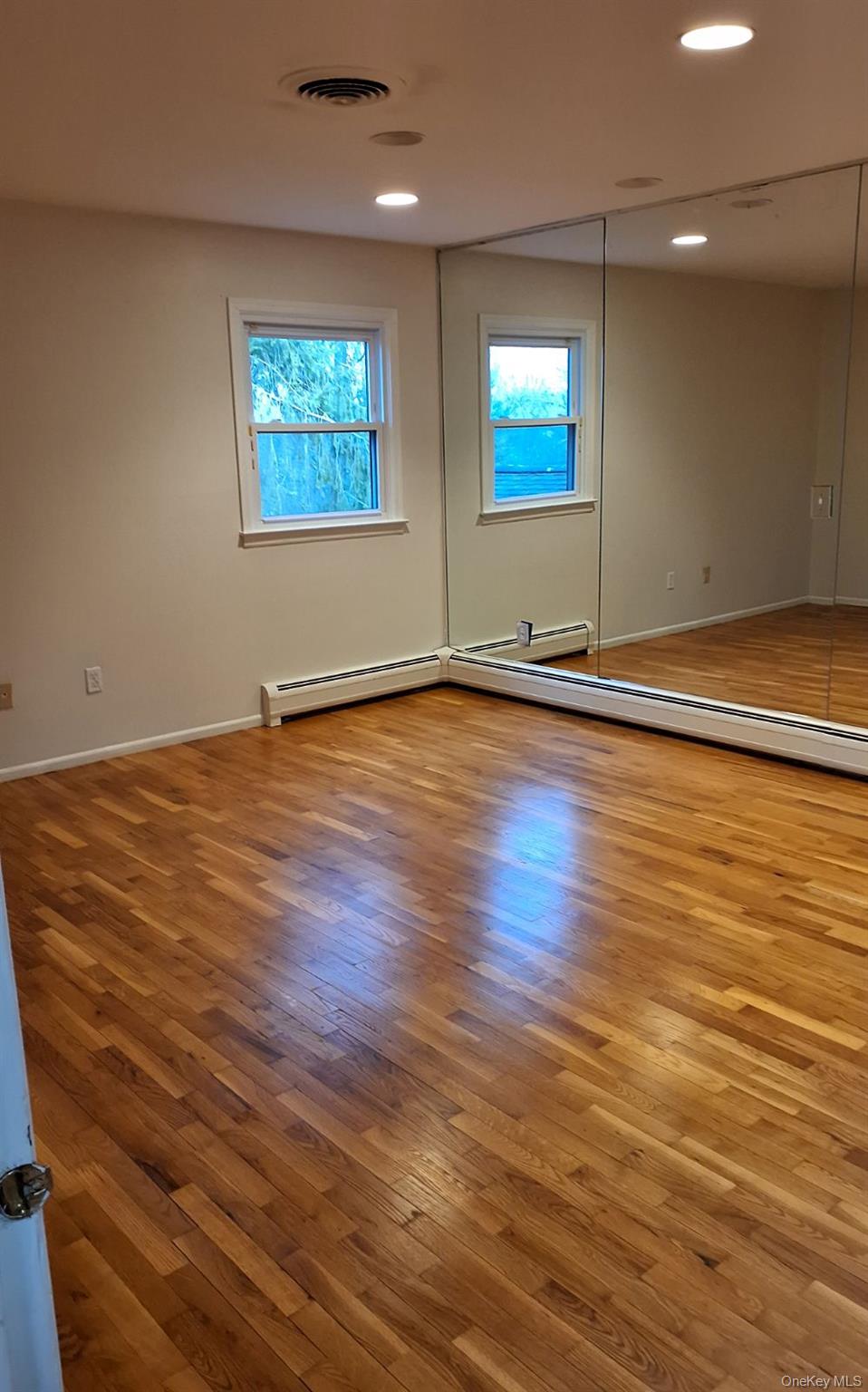 5 Suzie Drive, Spring Valley, NY 10977