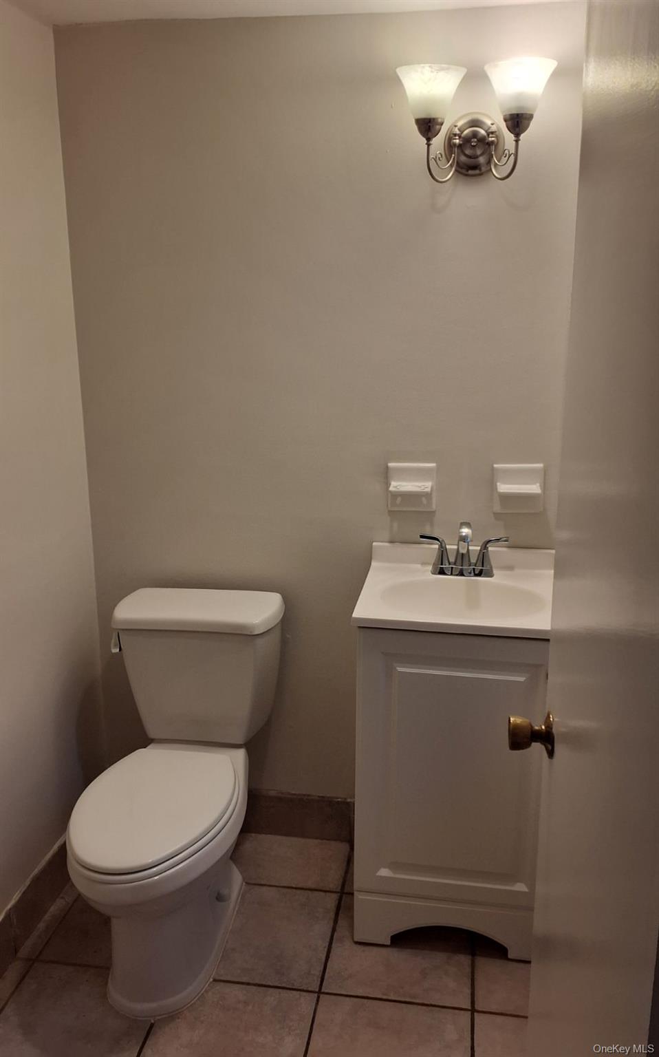 5 Suzie Drive, Spring Valley, NY 10977