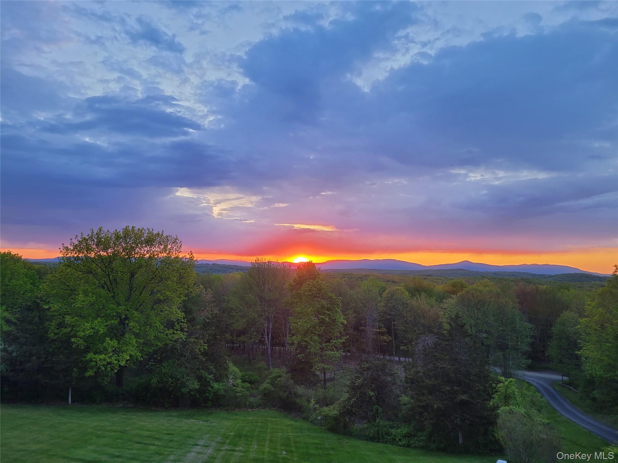 74 Willow Brook Ridge, Clinton Corners, NY 12514