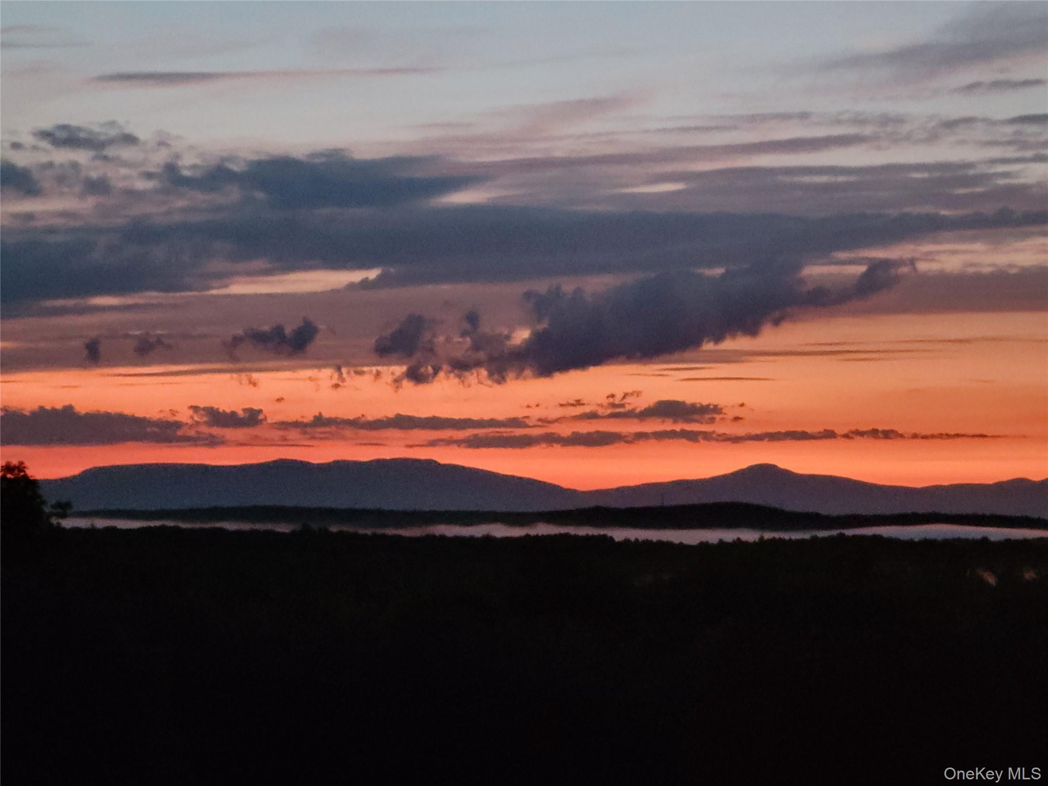 74 Willow Brook Ridge, Clinton Corners, NY 12514