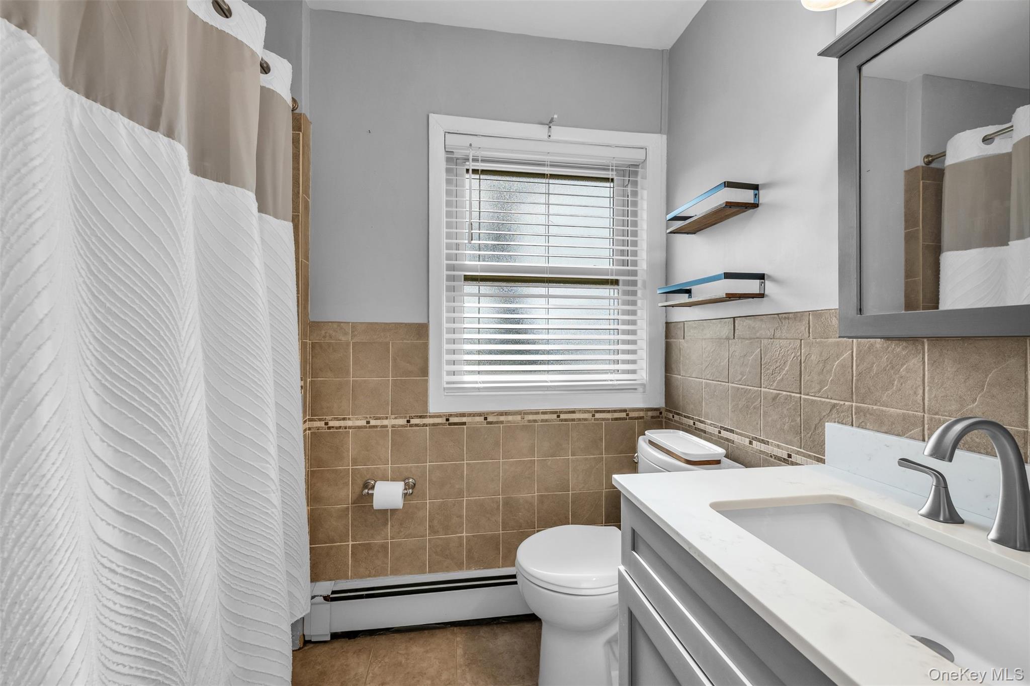 4 Rose Street # Unit #1-A1, Oceanside, NY 11572