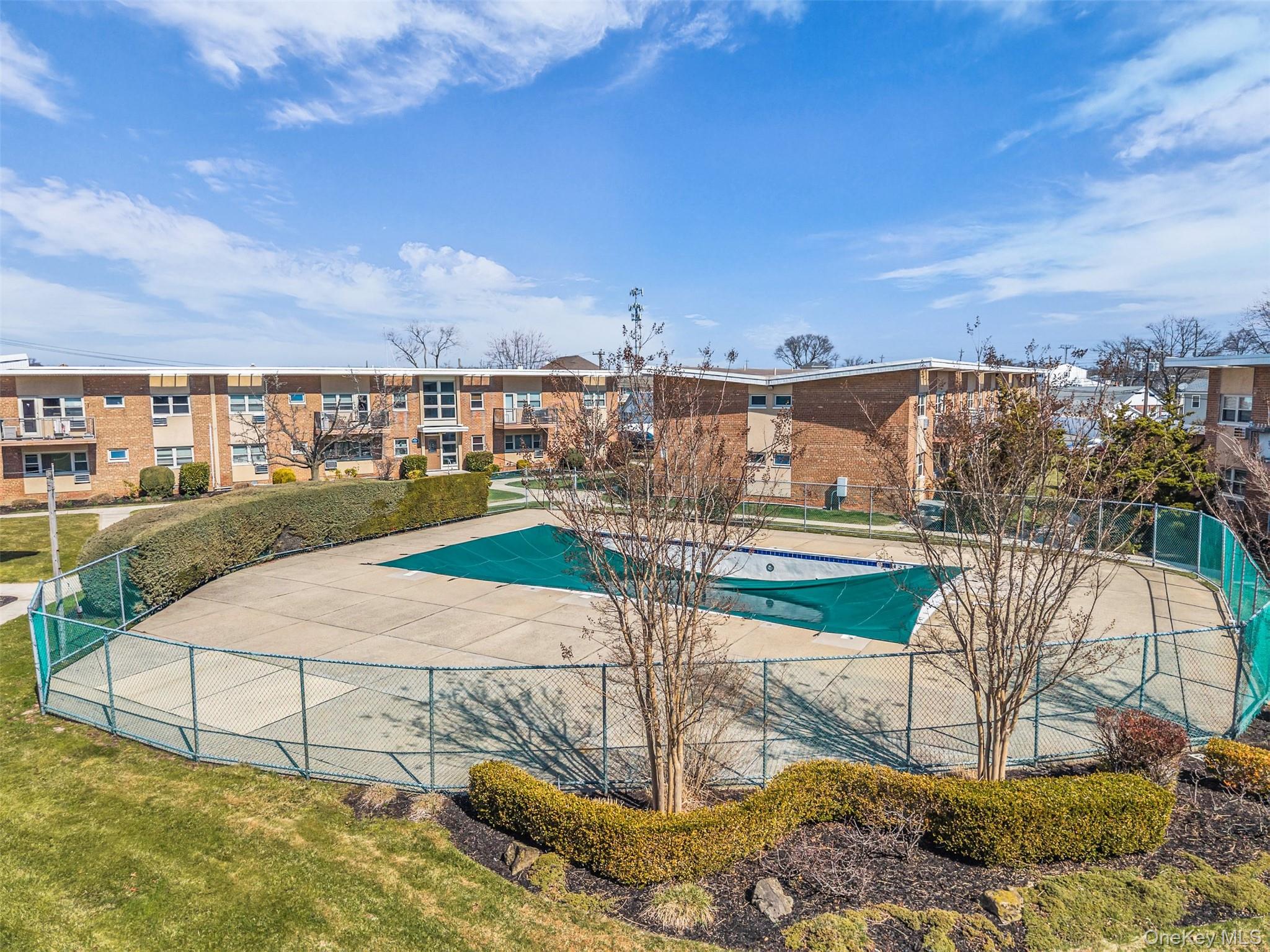 4 Rose Street # Unit #1-A1, Oceanside, NY 11572