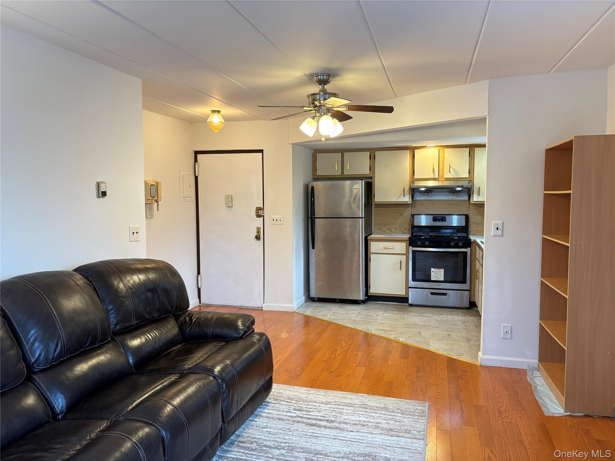 5616 Seabury Street # 2A, Elmhurst, NY 11373