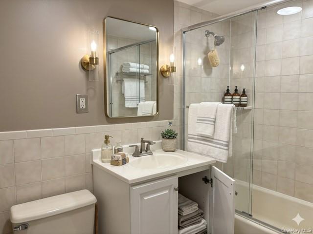 5616 Seabury Street # 2A, Elmhurst, NY 11373