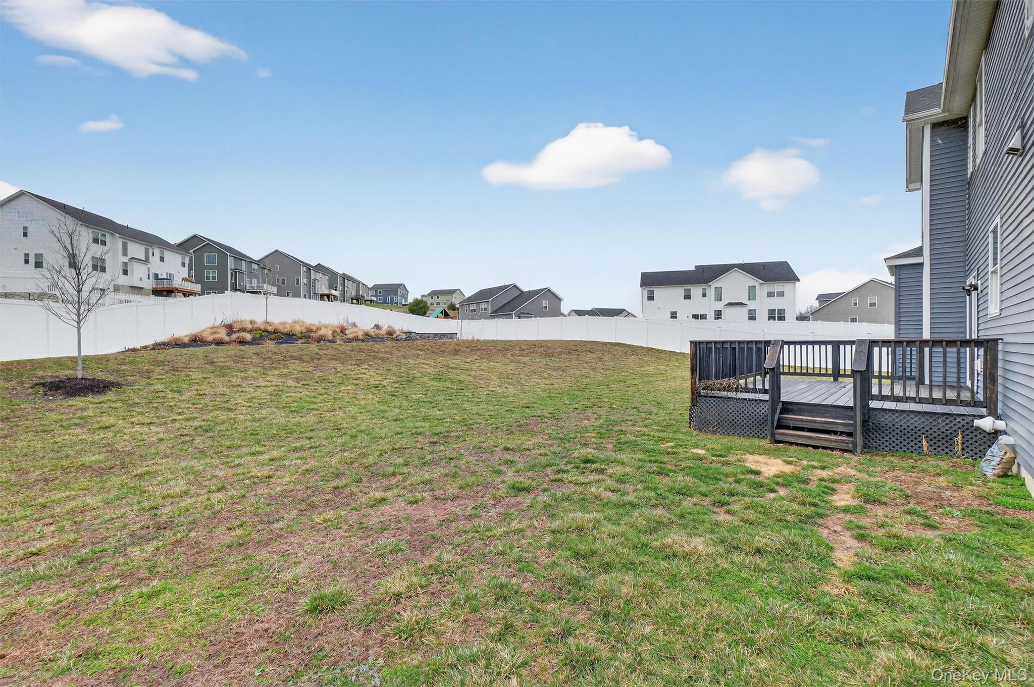 12 Kensington Lane, Poughkeepsie, NY 12603