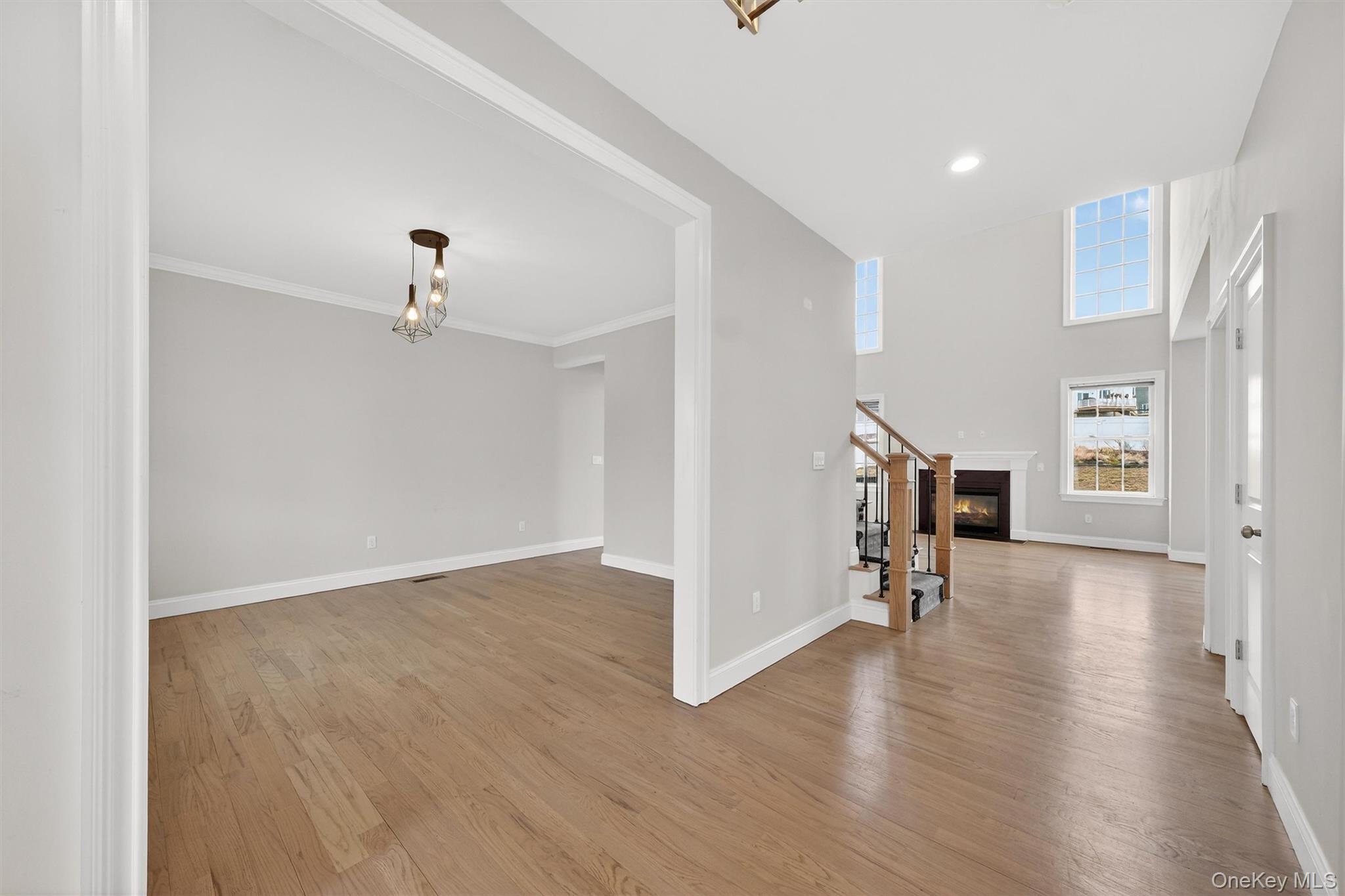 12 Kensington Lane, Poughkeepsie, NY 12603