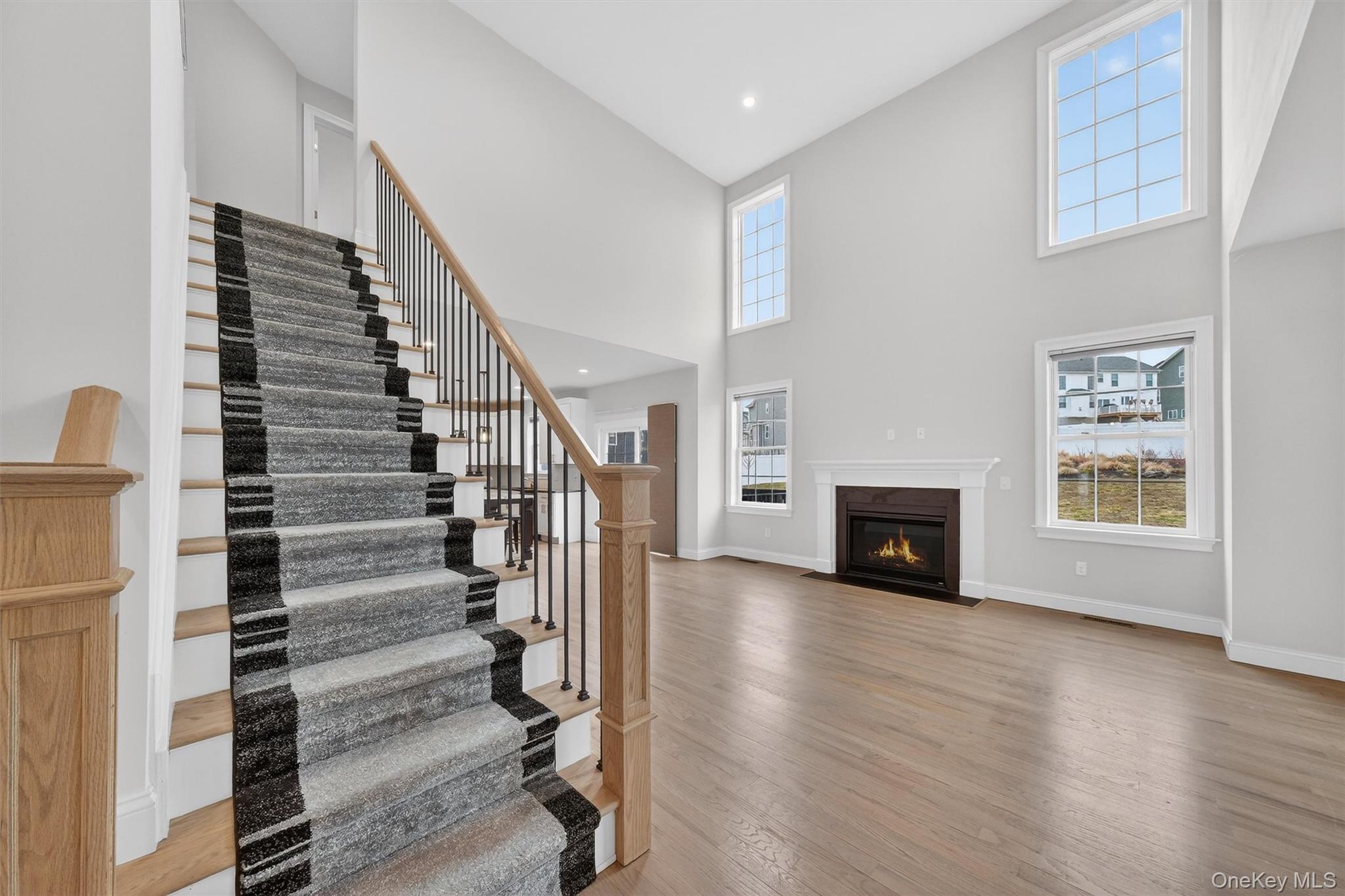 12 Kensington Lane, Poughkeepsie, NY 12603