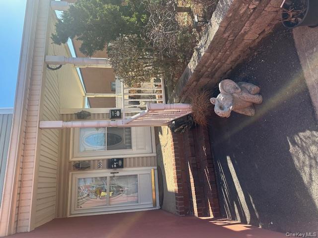 100 Merrick Road, Lynbrook, NY 11563