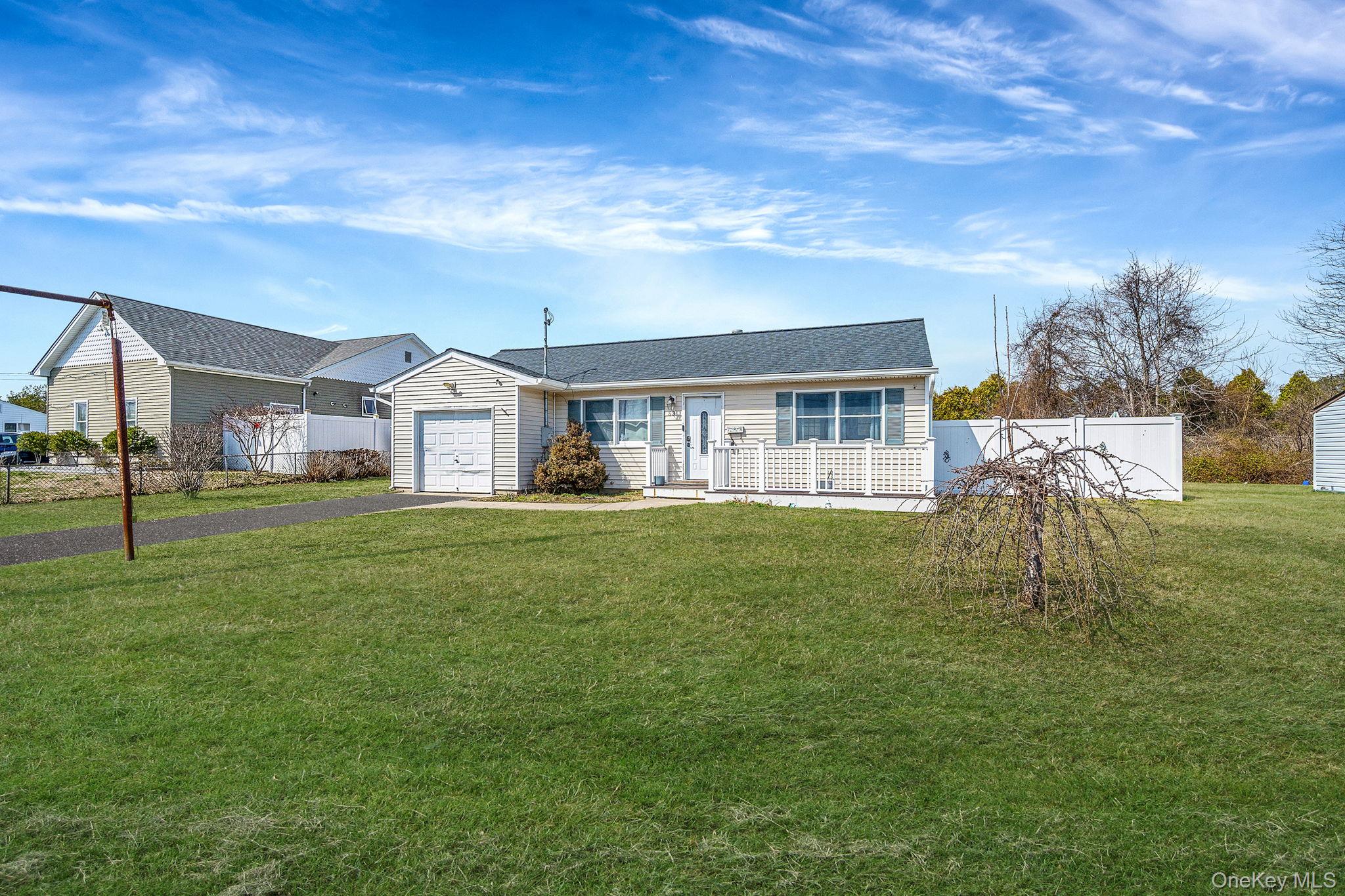 53 Spruce Street, Central Islip, NY 11722