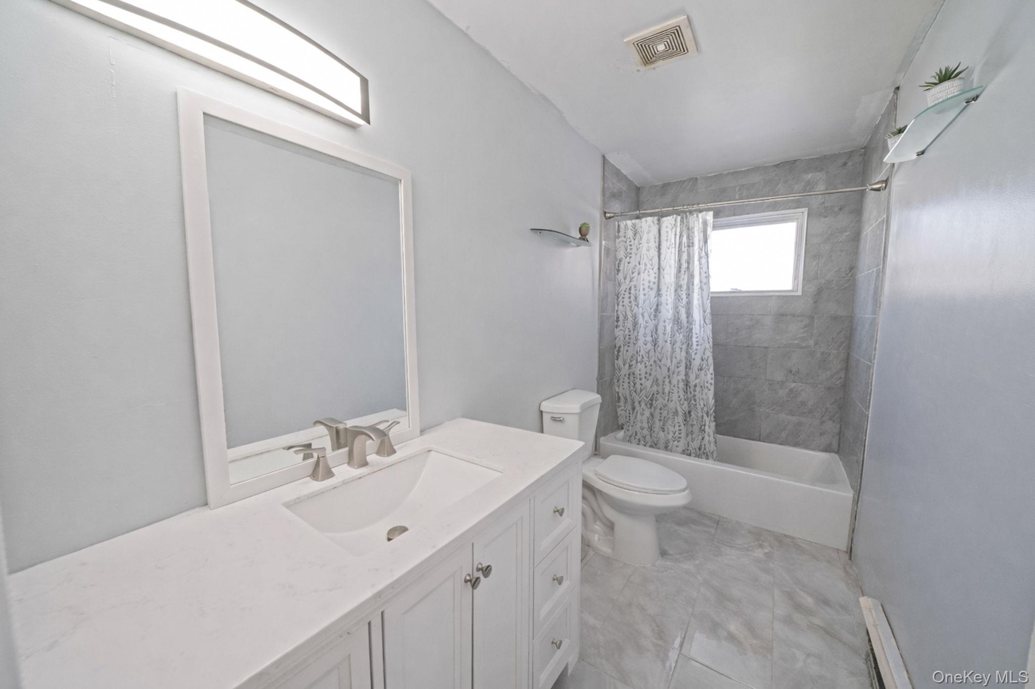 53 Spruce Street, Central Islip, NY 11722