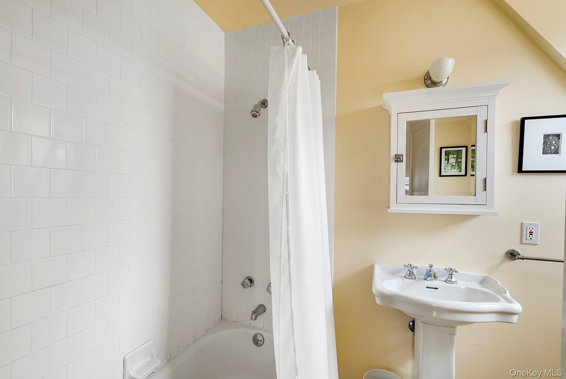 150 King Street, New Suffolk, NY 11956