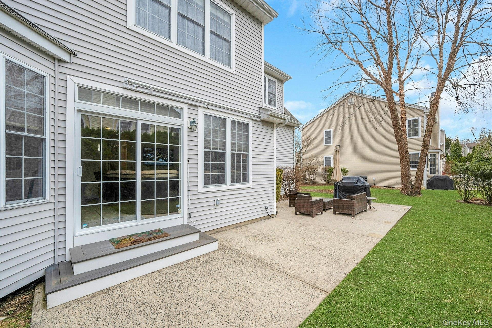 33 Valimar Boulevard, White Plains, NY 10603