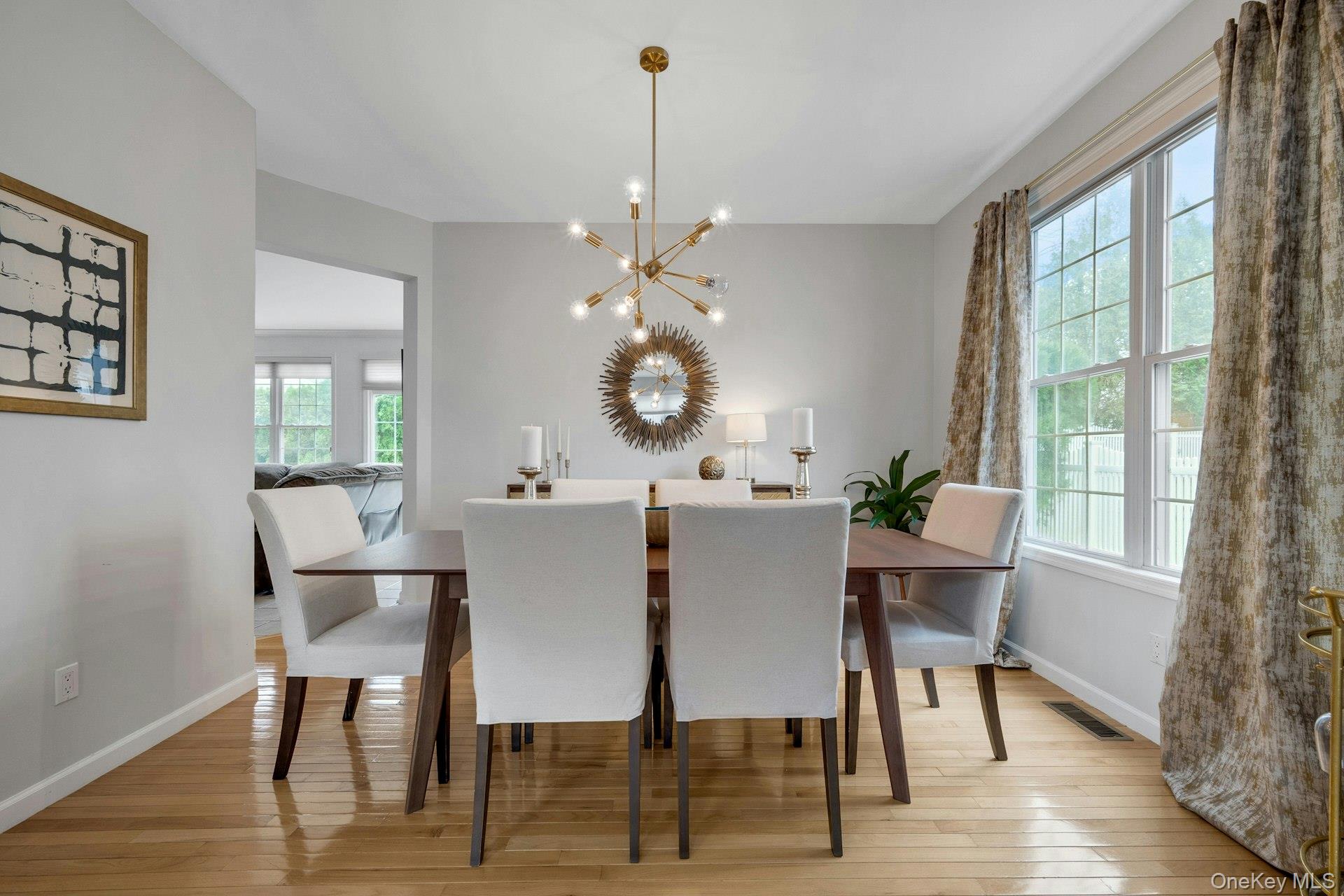 33 Valimar Boulevard, White Plains, NY 10603