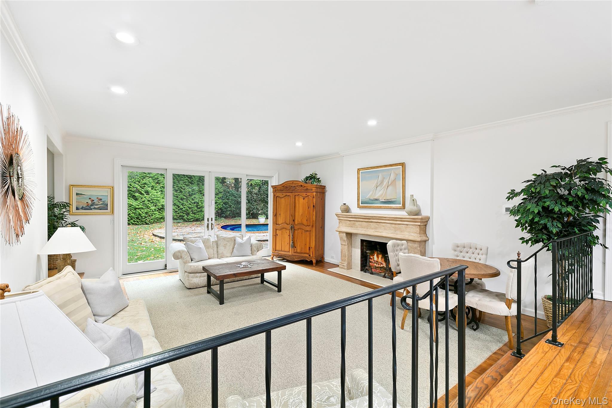 669 Hill Street, Southampton, NY 11968