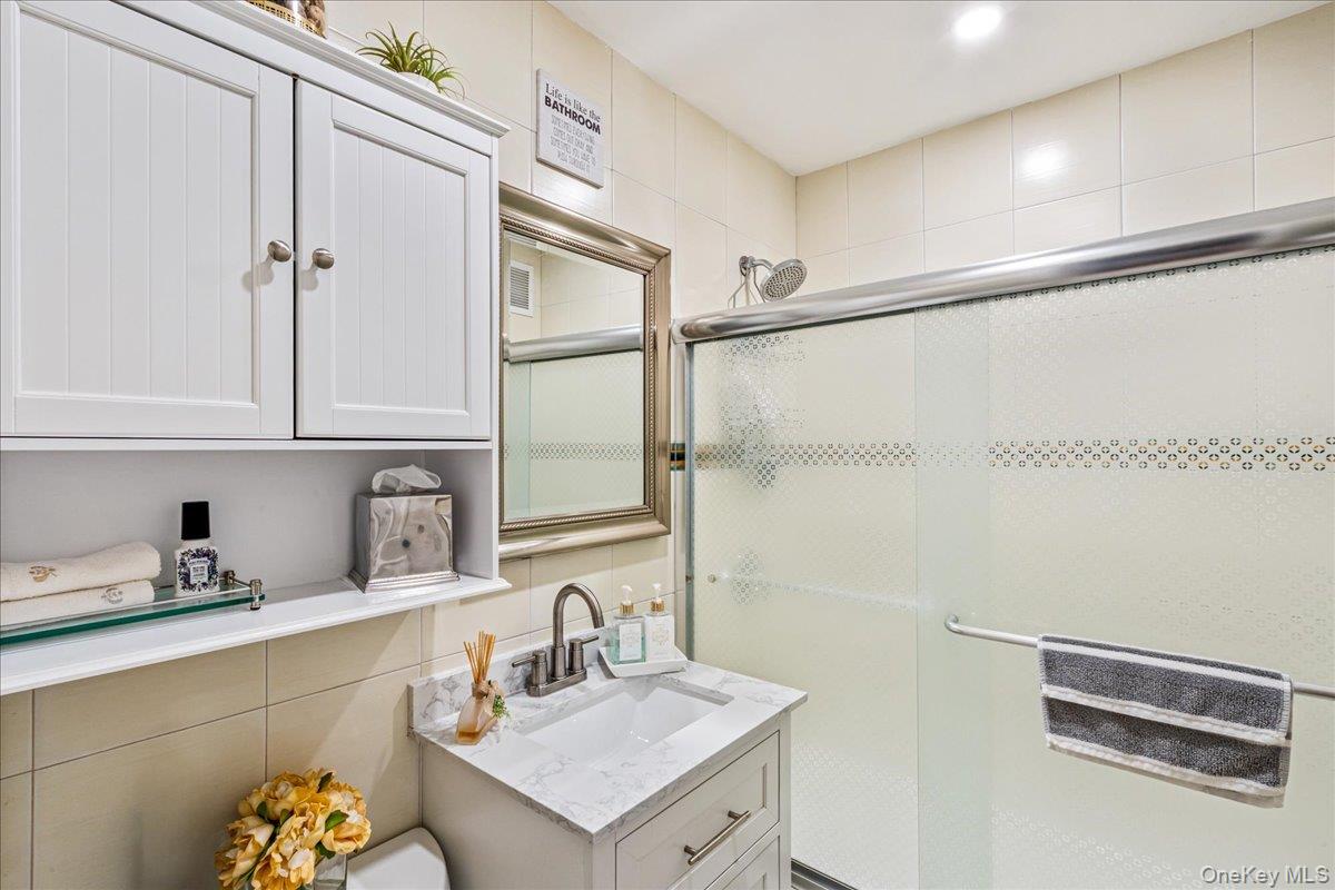 59-30 108th Street # 2PP, Corona, NY 11368