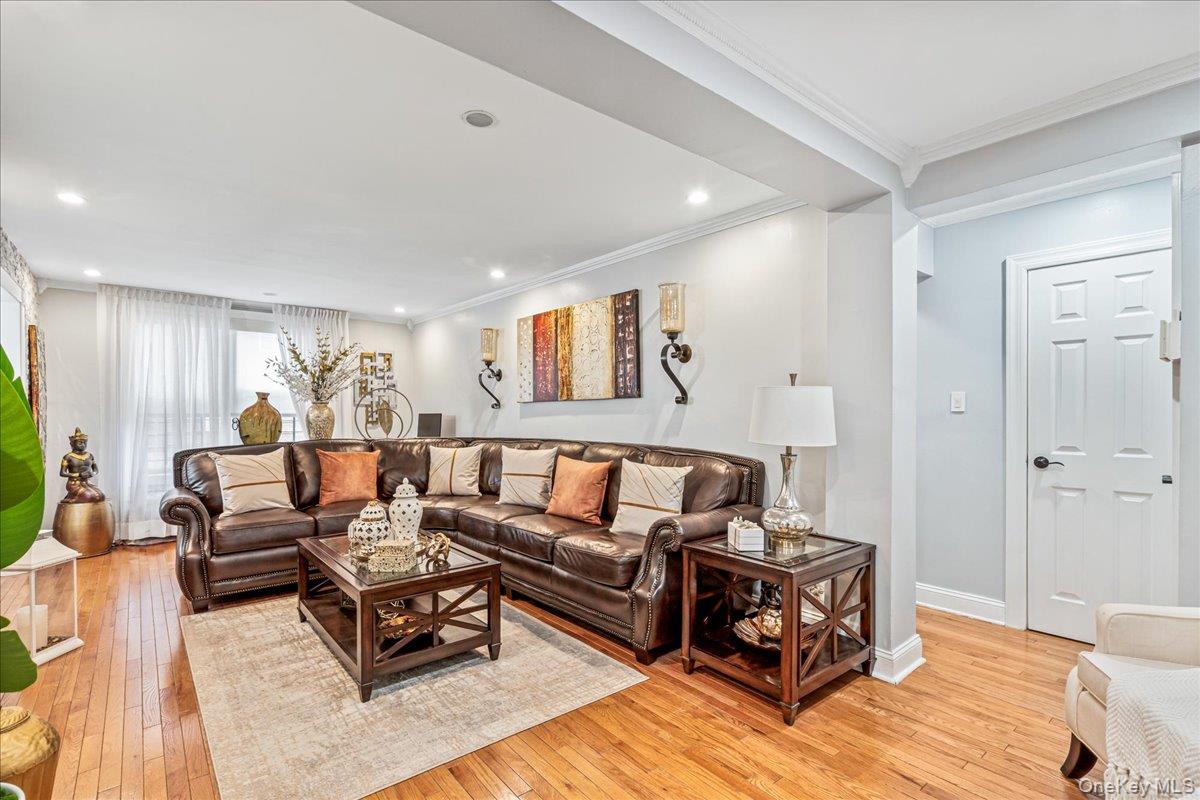 59-30 108th Street # 2PP, Corona, NY 11368