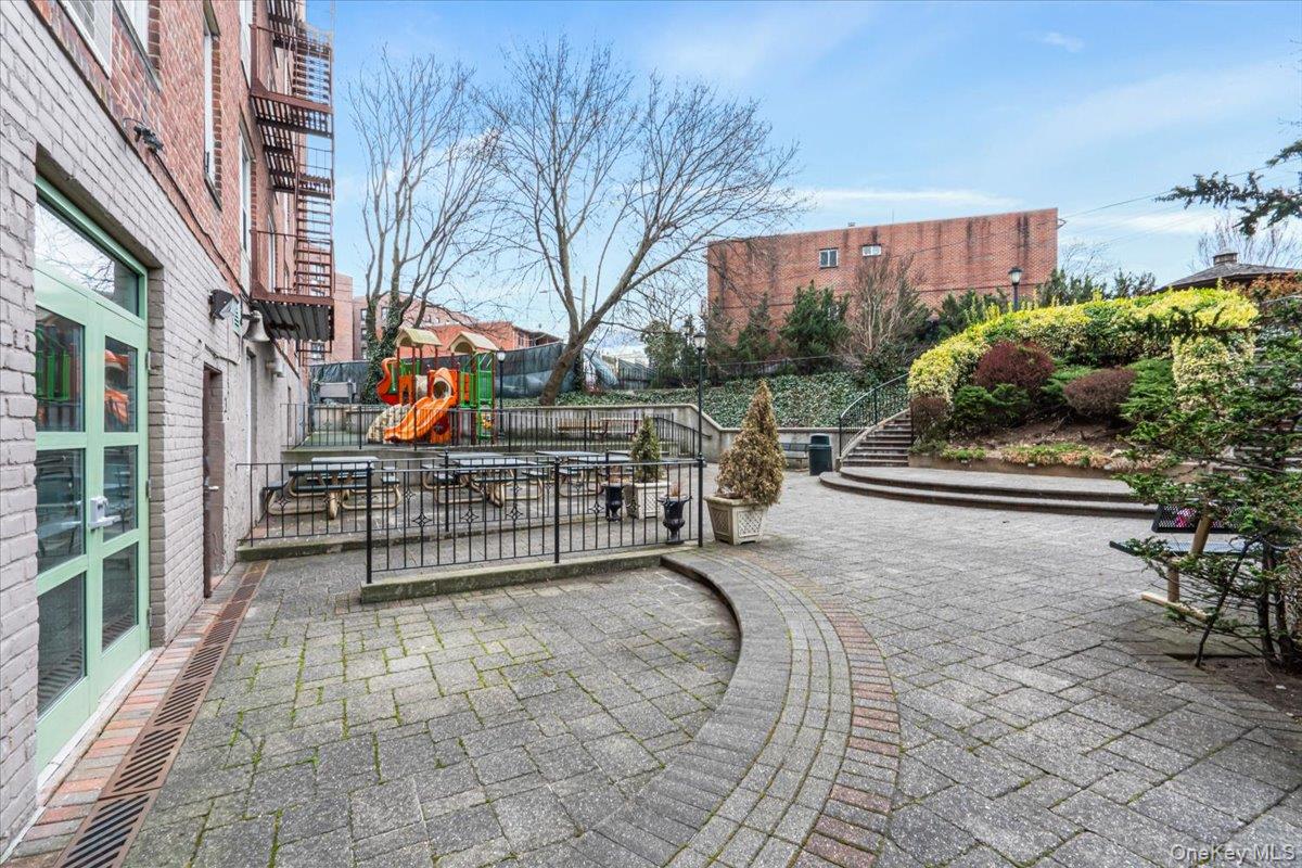 59-30 108th Street # 2PP, Corona, NY 11368