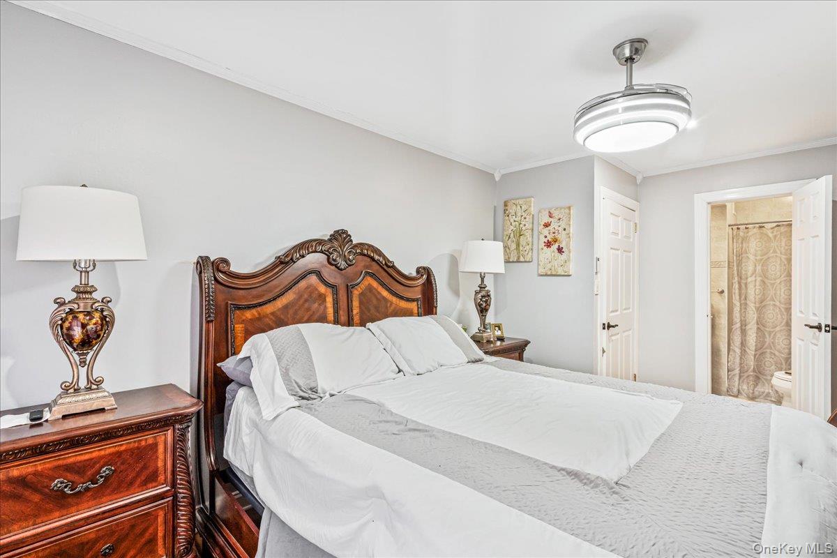 59-30 108th Street # 2PP, Corona, NY 11368