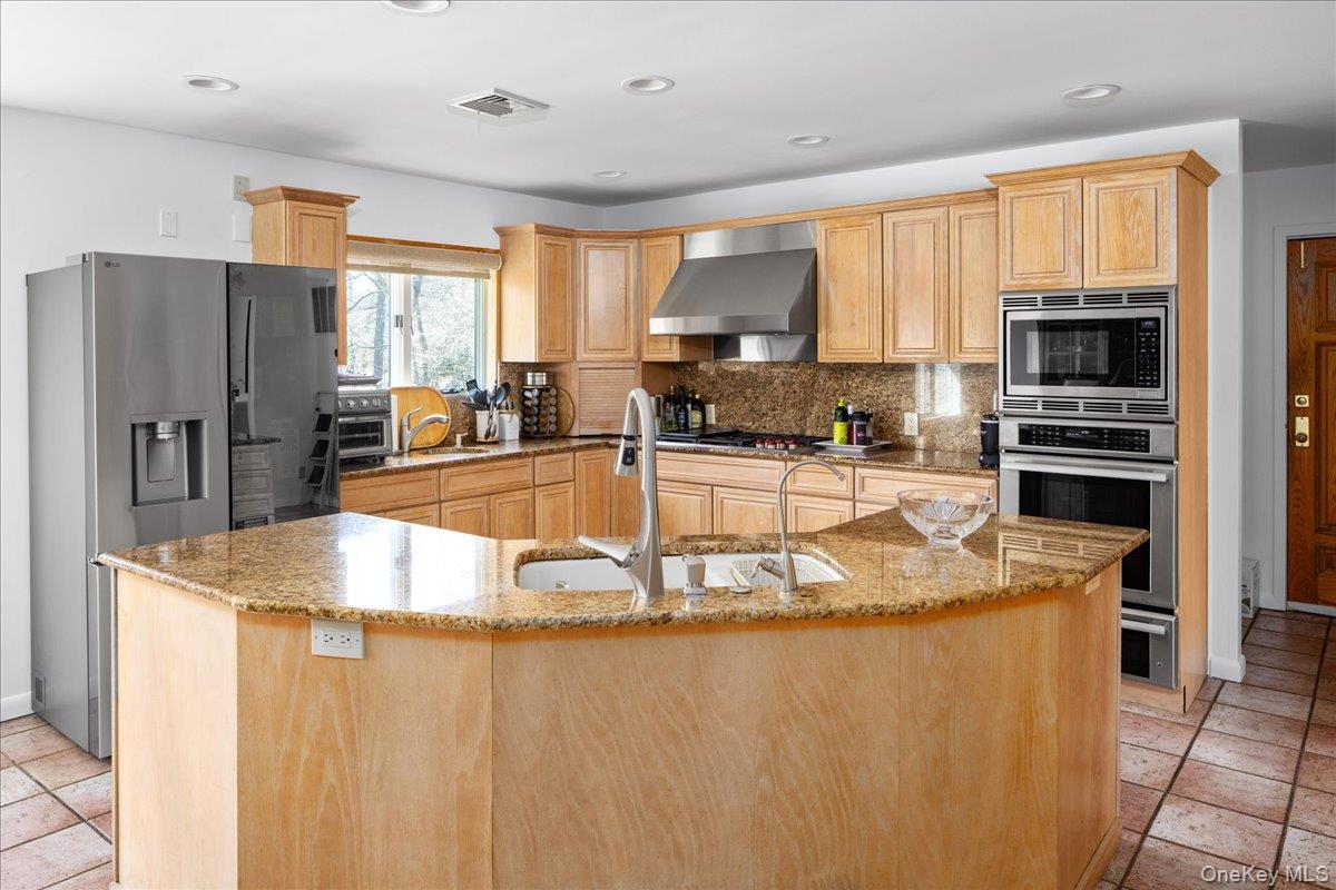 90 Belvedere Drive, Syosset, NY 11791