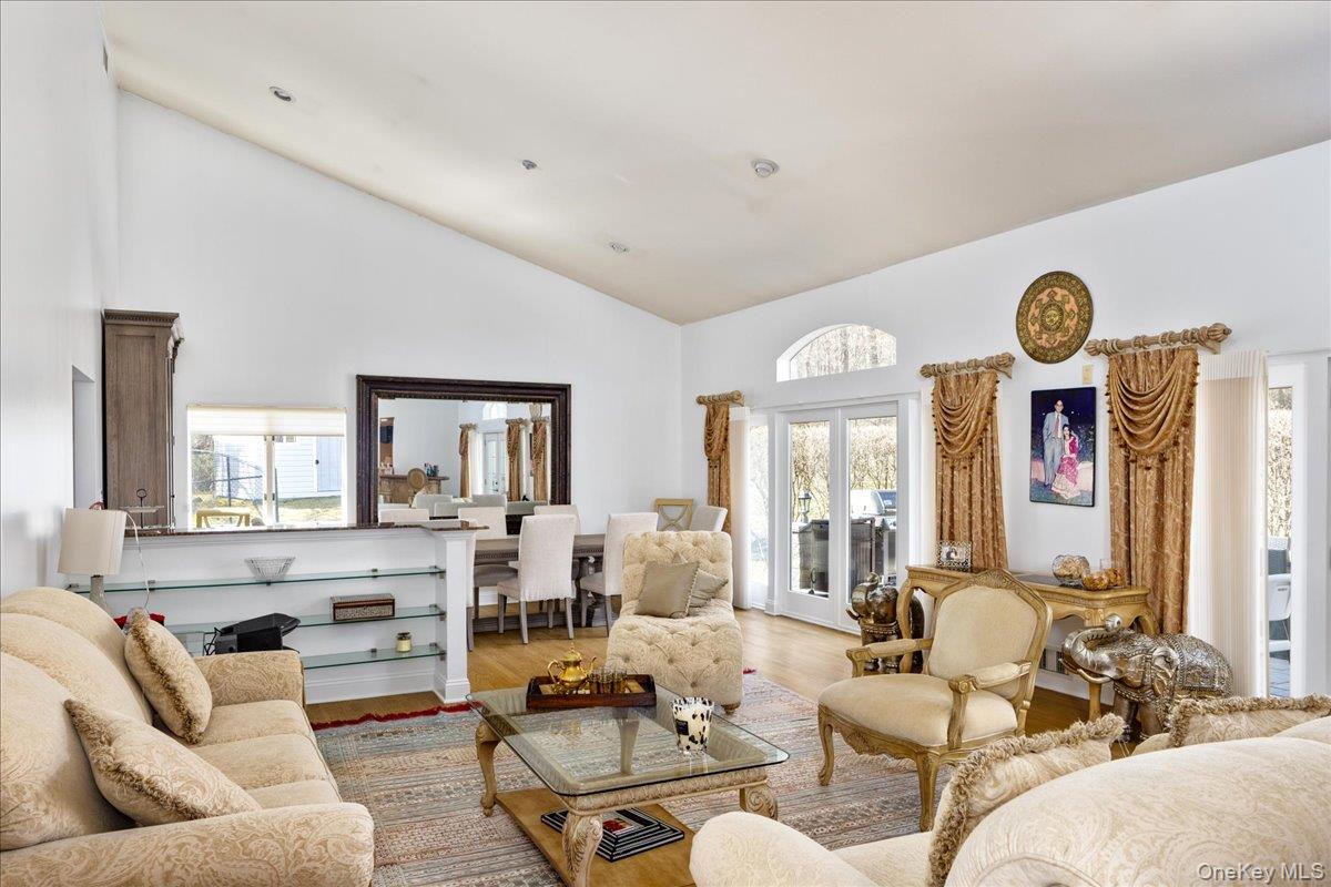 90 Belvedere Drive, Syosset, NY 11791