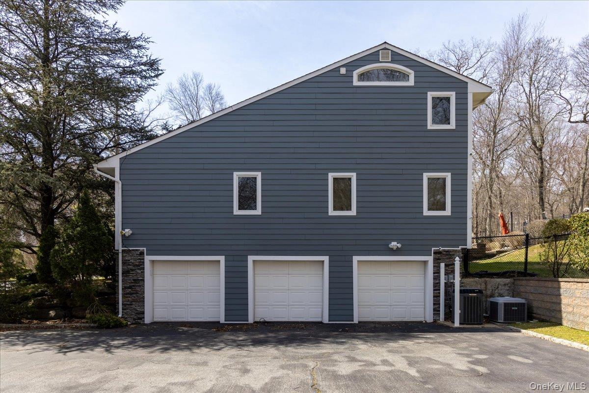 90 Belvedere Drive, Syosset, NY 11791