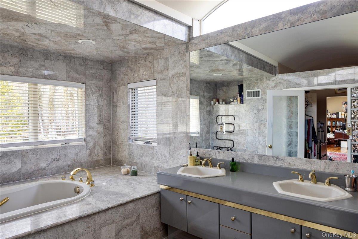 90 Belvedere Drive, Syosset, NY 11791